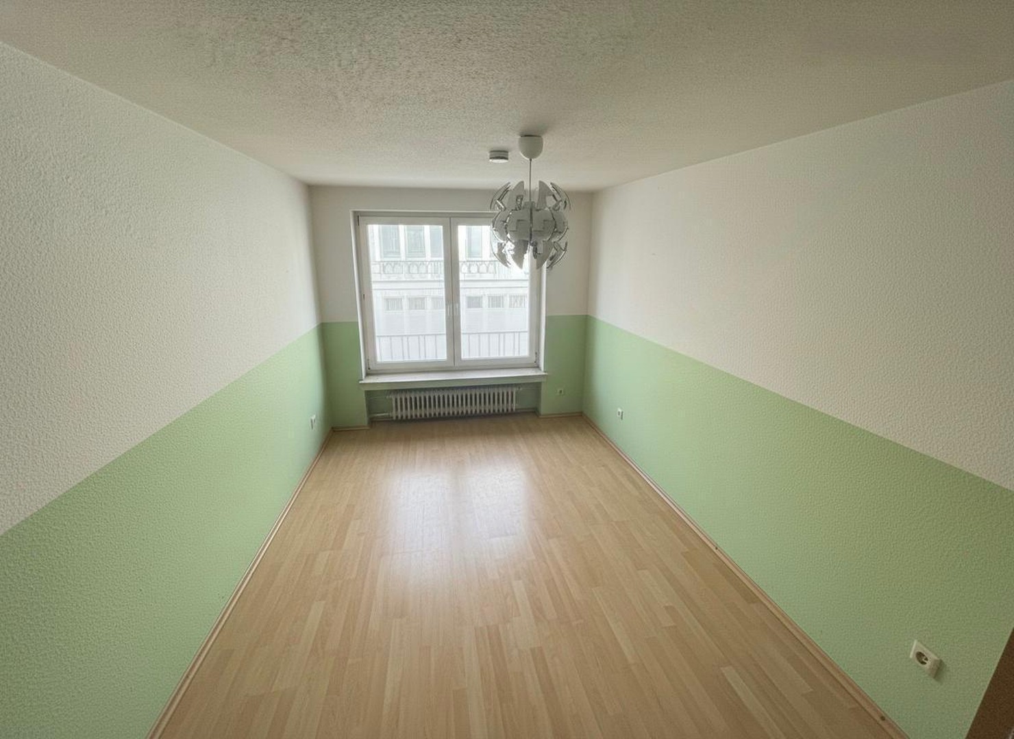 Erstbezug nach Sanierung: 5,5 Zimmer Apartment mit 2 Bädern, Balkon und EBK – Wuppertal – Vorschaubild 10