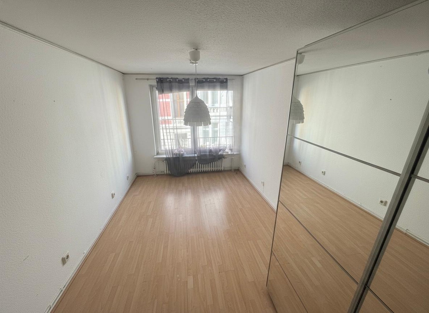 Erstbezug nach Sanierung: 5,5 Zimmer Apartment mit 2 Bädern, Balkon und EBK – Wuppertal – Vorschaubild 11
