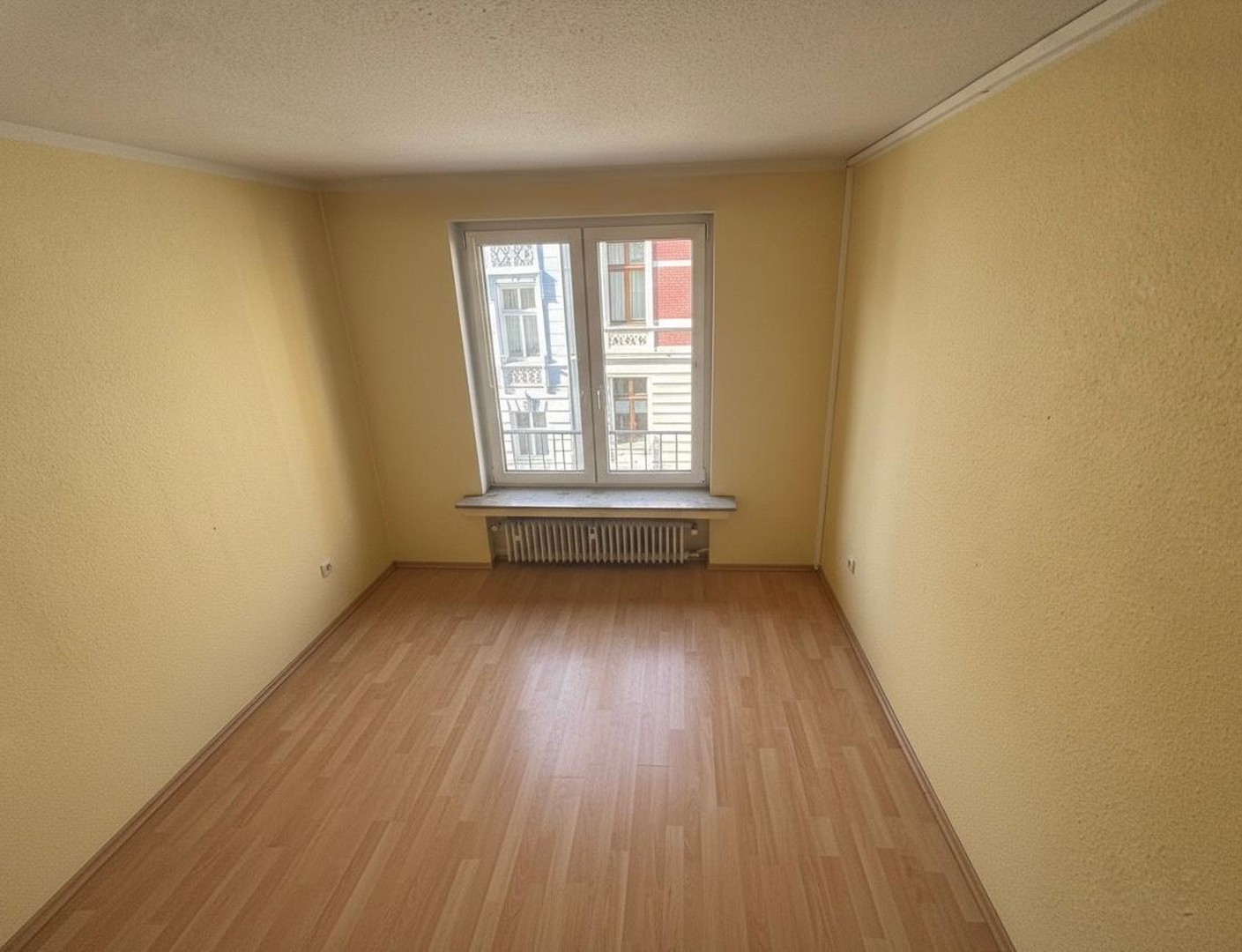 Erstbezug nach Sanierung: 5,5 Zimmer Apartment mit 2 Bädern, Balkon und EBK – Wuppertal – Vorschaubild 12