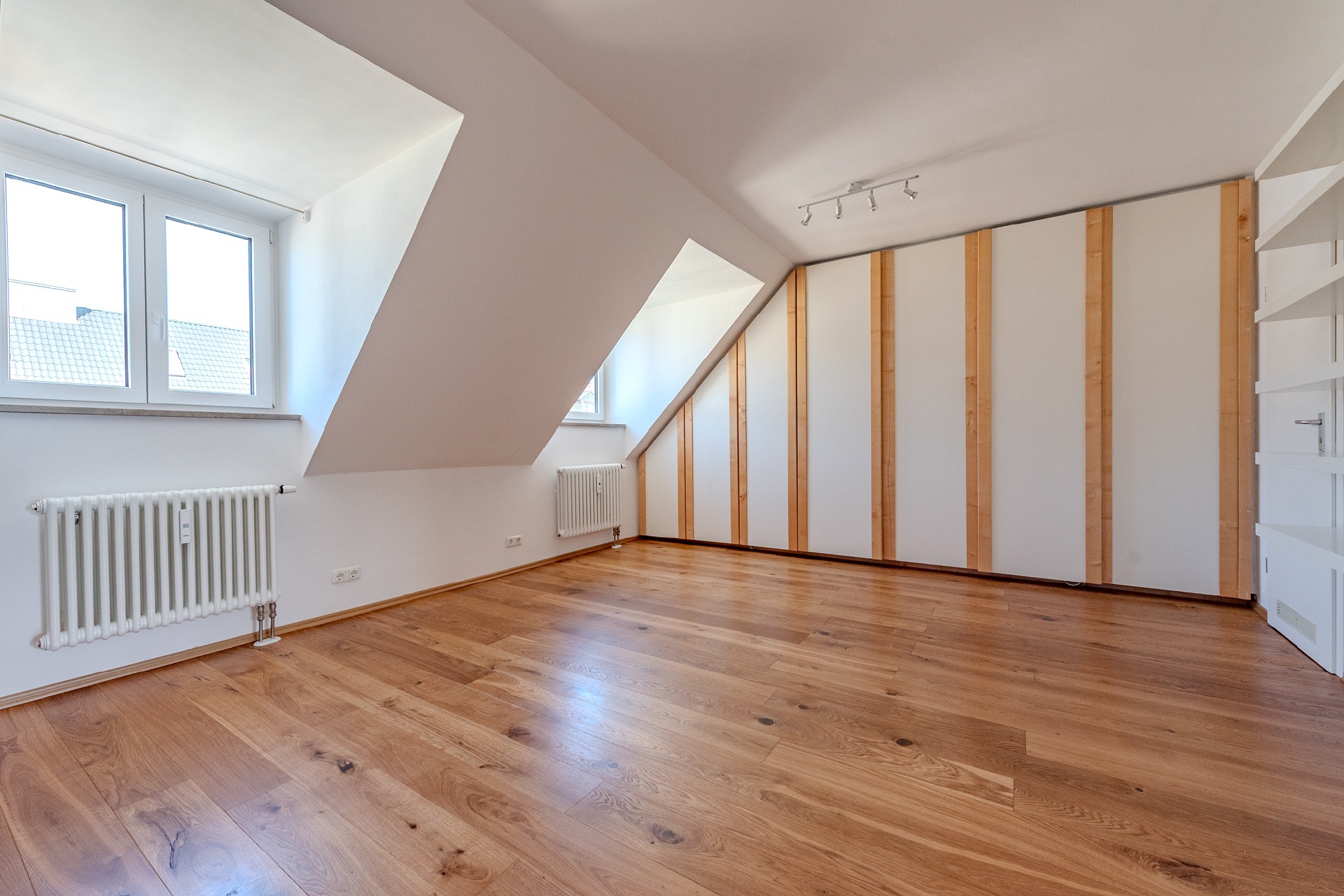 AIGNER - Hochwertig ausgestattete 3-Zimmer-Wohnung mit zwei Bädern und Südterrasse – München – Vorschaubild 5