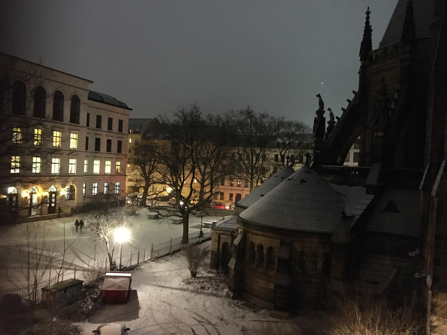 Elegantes und möbliertes 4-Room Apartment in Leipzig’s Prestigious Musikviertel – Leipzig – Vorschaubild 18