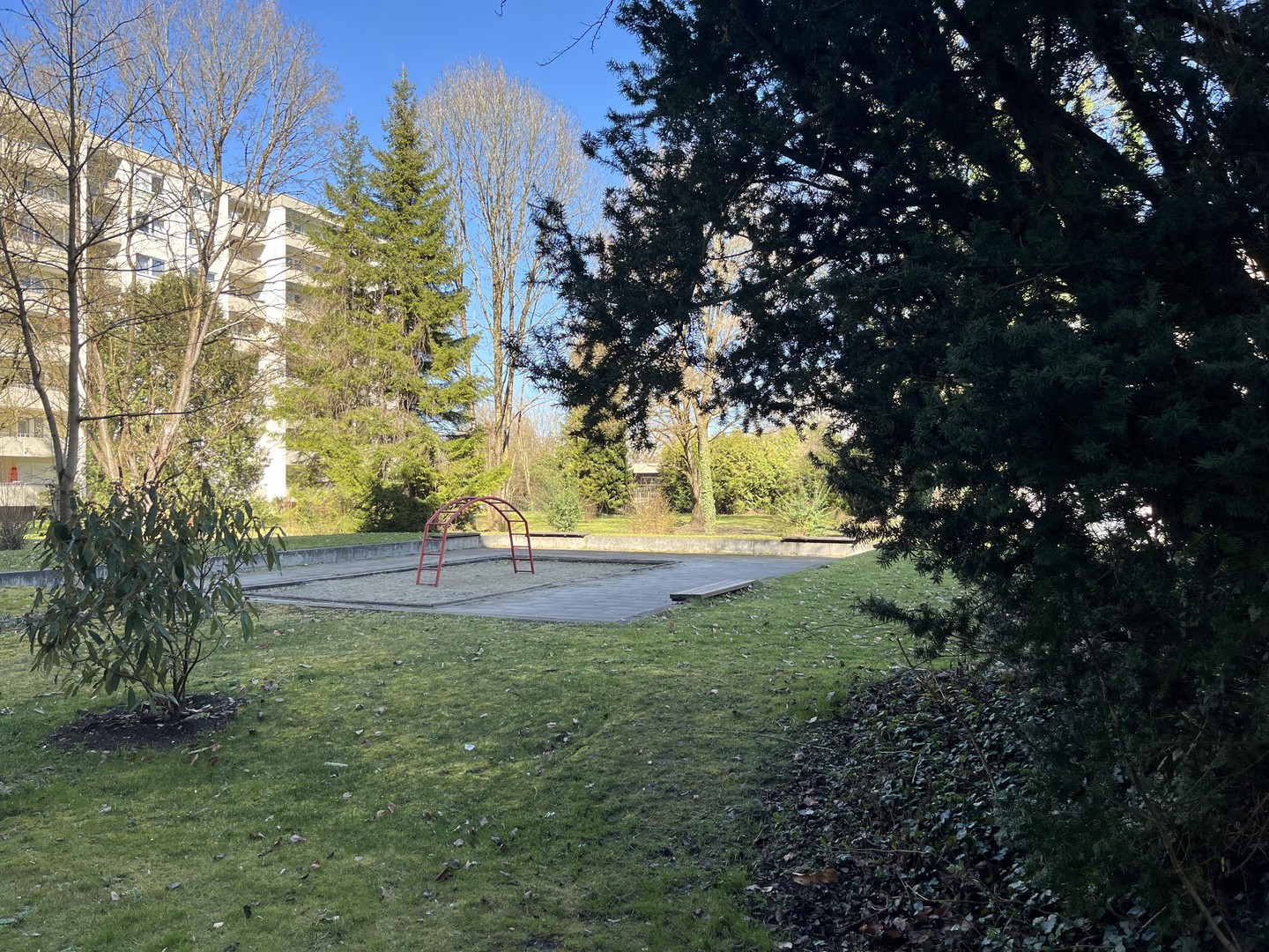 Provisionsfrei - helle 3,5-Zimmer-Wohnung 6.OG mit 2 Loggien und herrlichem Blick – Puchheim Bahnhof – Vorschaubild 5