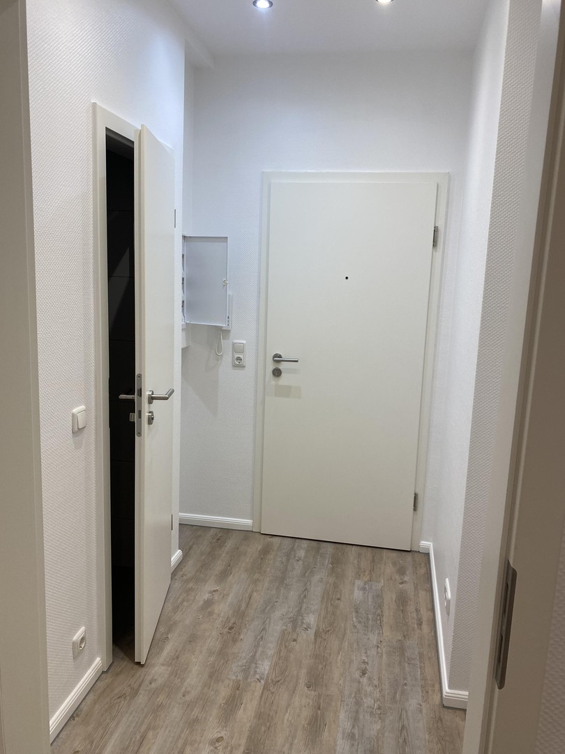 Kernsaniertes (2023) Appartment 3.OG, Fernwärme, lichtdurchflutet, LED-Strahler, Rheinhausen – Duisburg – Vorschaubild 11