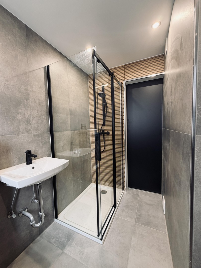 Bezugsfertiges Design-Apartment nach Kernsanierung – top vermietbares Renditeobjekt in Nürnberg