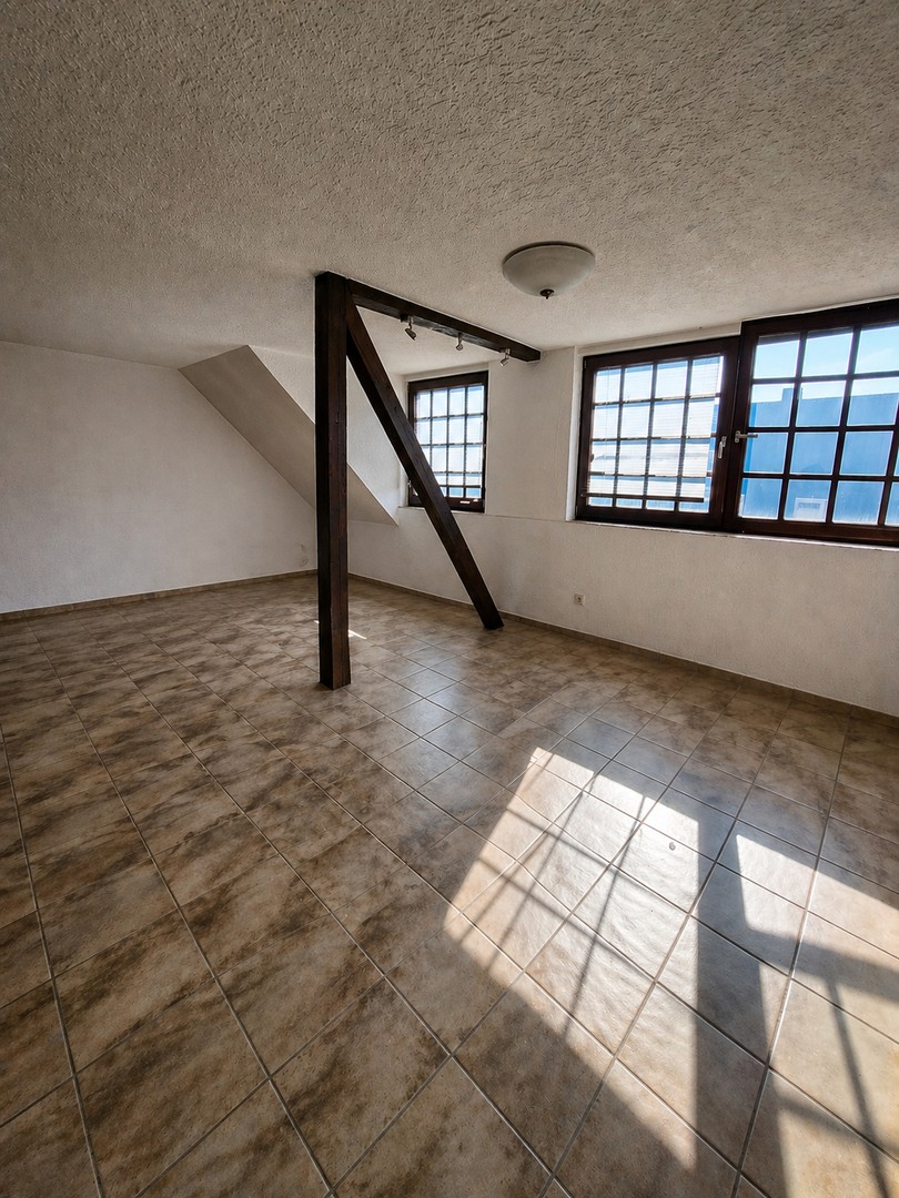 Jobcenter – جوب سنتر – Джобцентер – deine neue Wohnung ist fertig! – Essen – Vorschaubild 2