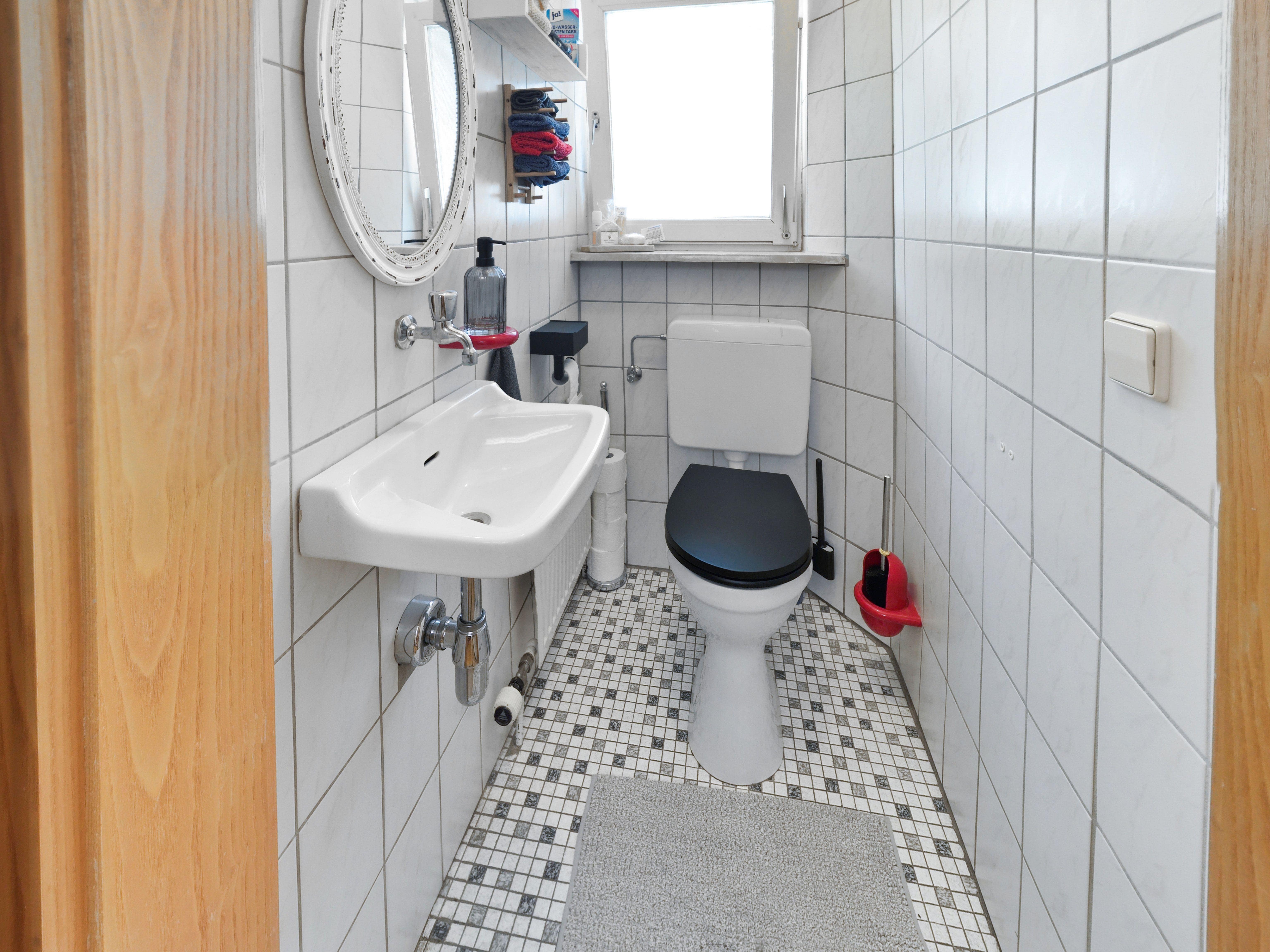 Komplett renovierte Doppelhaushälfte in Kraichtal, OT Münzesheim! – Kraichtal – Vorschaubild 9