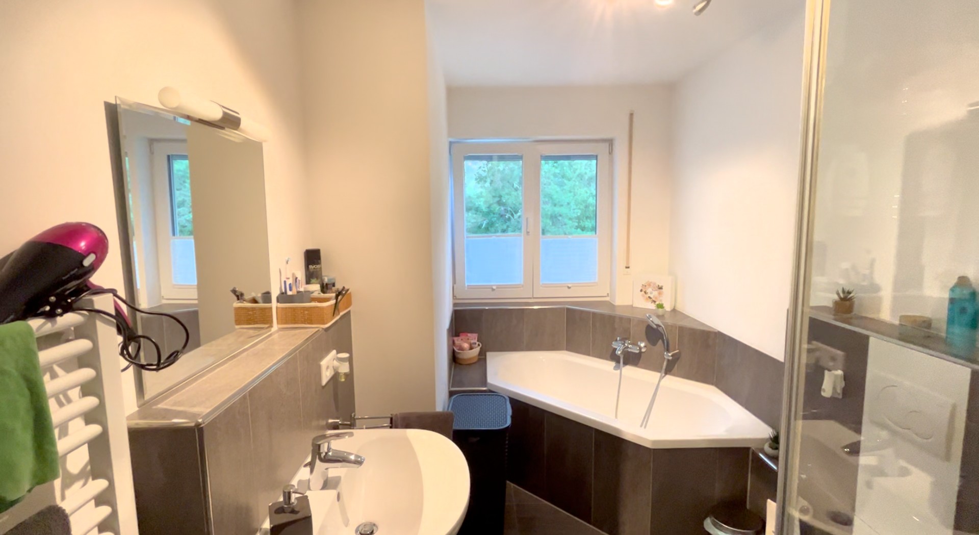 Wunderschöne und Helle Eigentumswohnung, Großer Balkon! – Fürstenfeldbruck – Vorschaubild 5