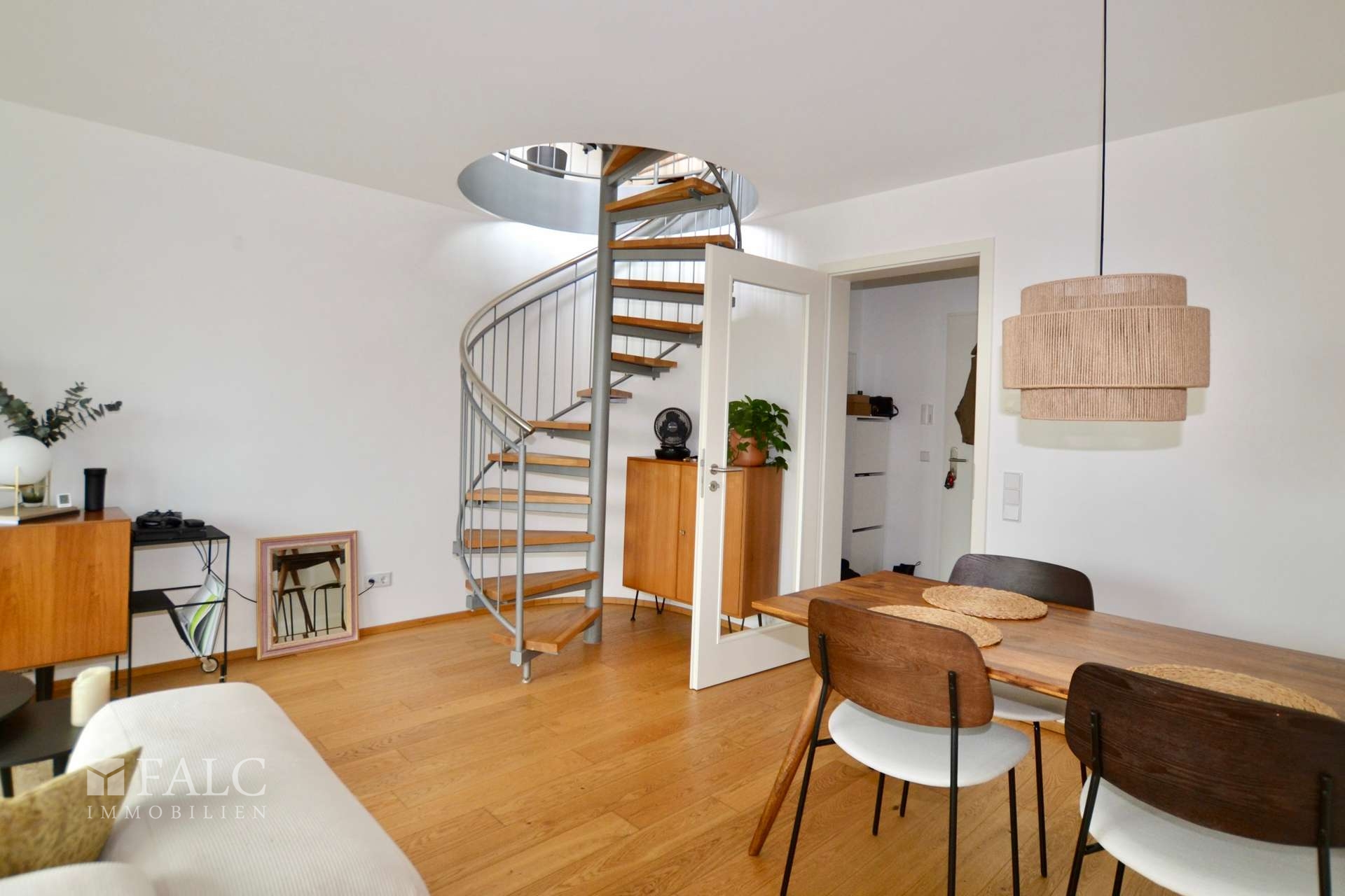 Stilvolles Zuhause im Münchner Westen mit exklusiver Dachterrasse und herrlichem Fernblick – München – Vorschaubild 8