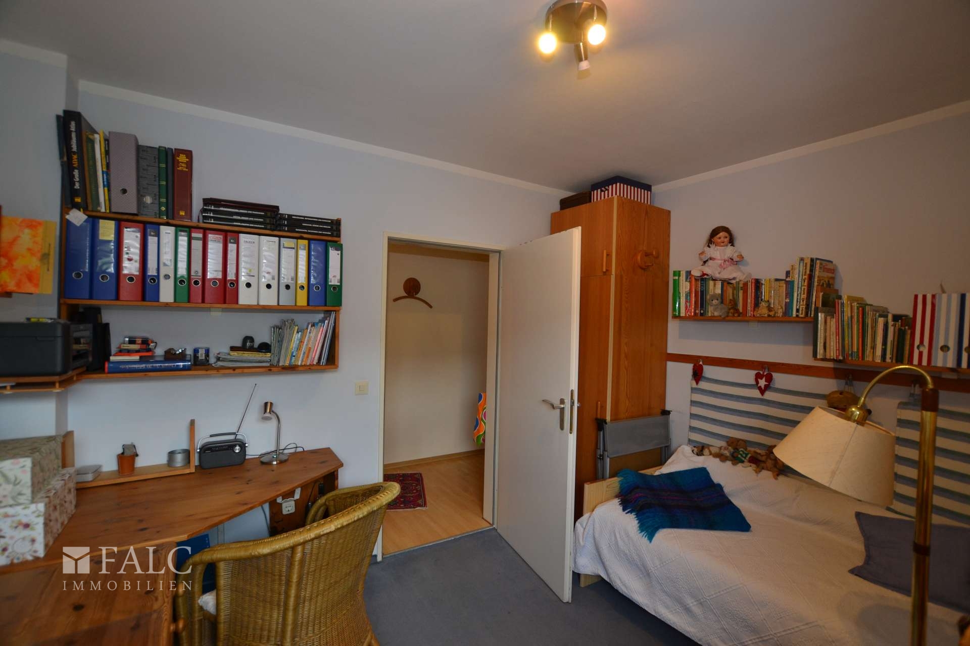 Langjährig vermietete 3-Zimmer-Wohnung mit Balkon und Stellplatz – Kapitalanlage mit Perspektive – Germering – Vorschaubild 11