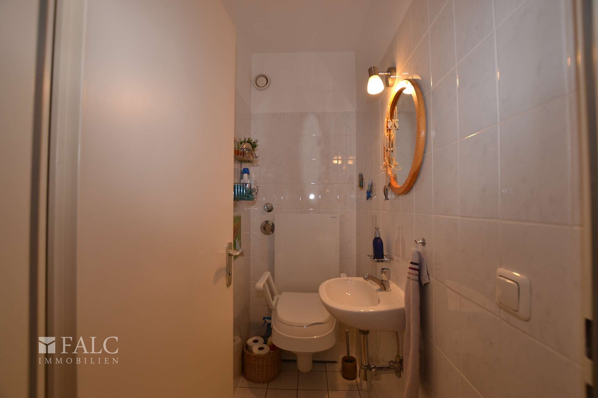 Langjährig vermietete 3-Zimmer-Wohnung mit Balkon und Stellplatz – Kapitalanlage mit Perspektive – Germering – Vorschaubild 12