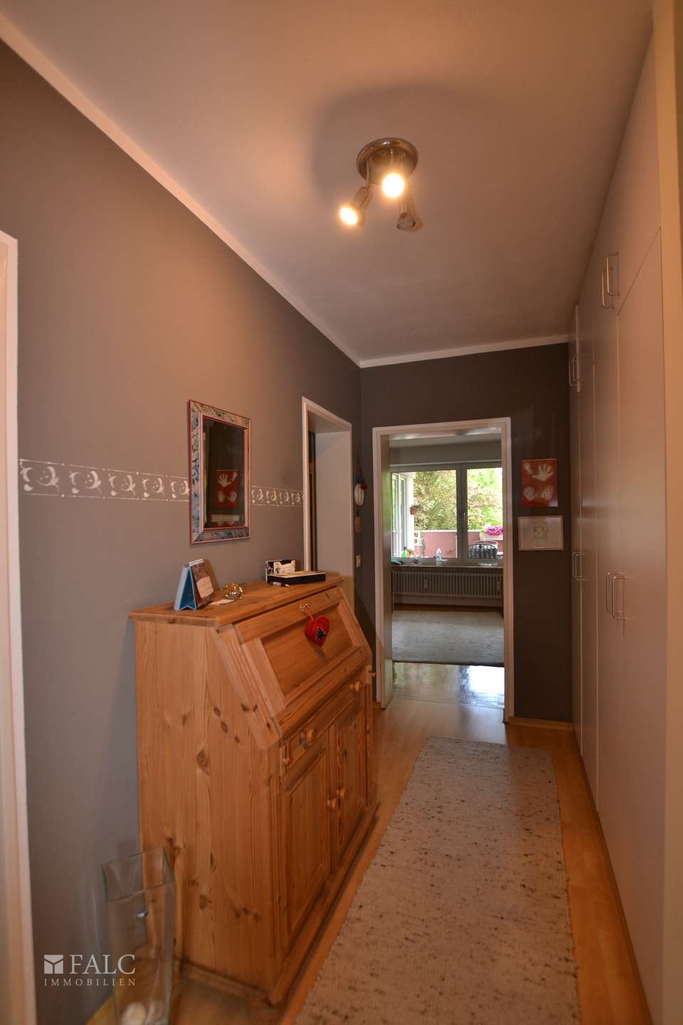 Langjährig vermietete 3-Zimmer-Wohnung mit Balkon und Stellplatz – Kapitalanlage mit Perspektive – Germering – Vorschaubild 14