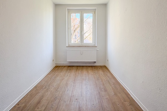 Renoviert und einziehbereit – wohnen in hellen Räumen... – Plauen – Vorschaubild 3