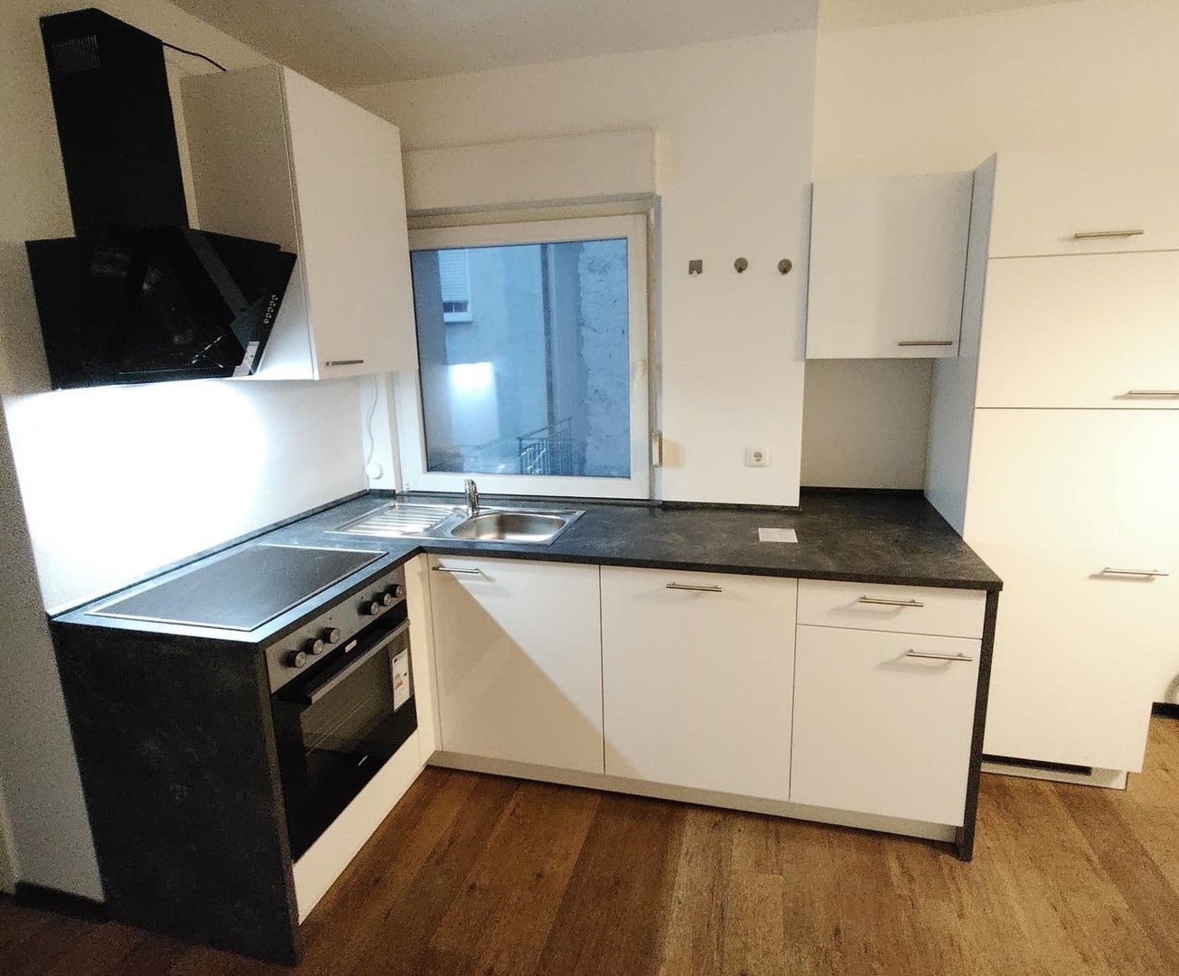 Moderne 3-Zimmer-Wohnung mit Einbauküche in zentraler Lage von Eschweiler – Eschweiler – Vorschaubild 4
