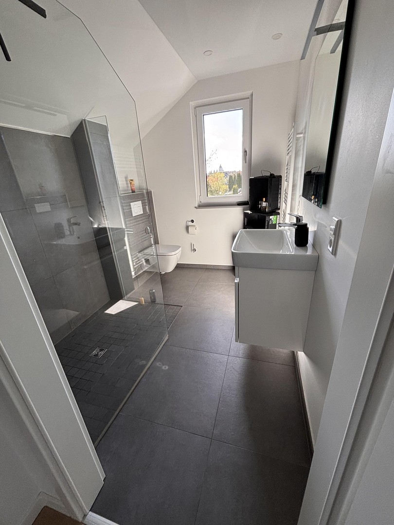 Zuhause heute- Moderner und energieeffizienter Neubau (KfW40) mit 3 Zimmer Wohnung – Paderborn – Vorschaubild 3