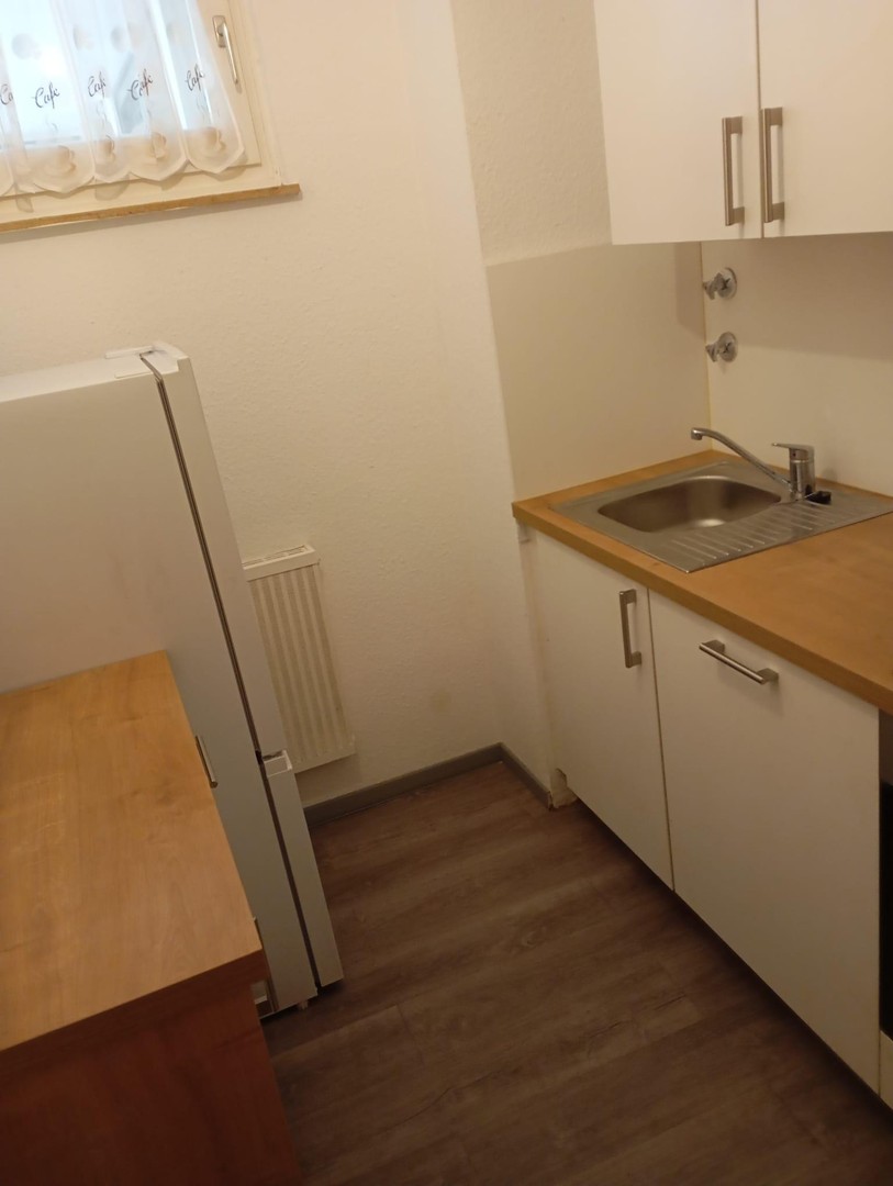 helle schöne und ruhige Wohnung im 1. OG mit Balkon, Nähe Kanal – Erlangen – Vorschaubild 10