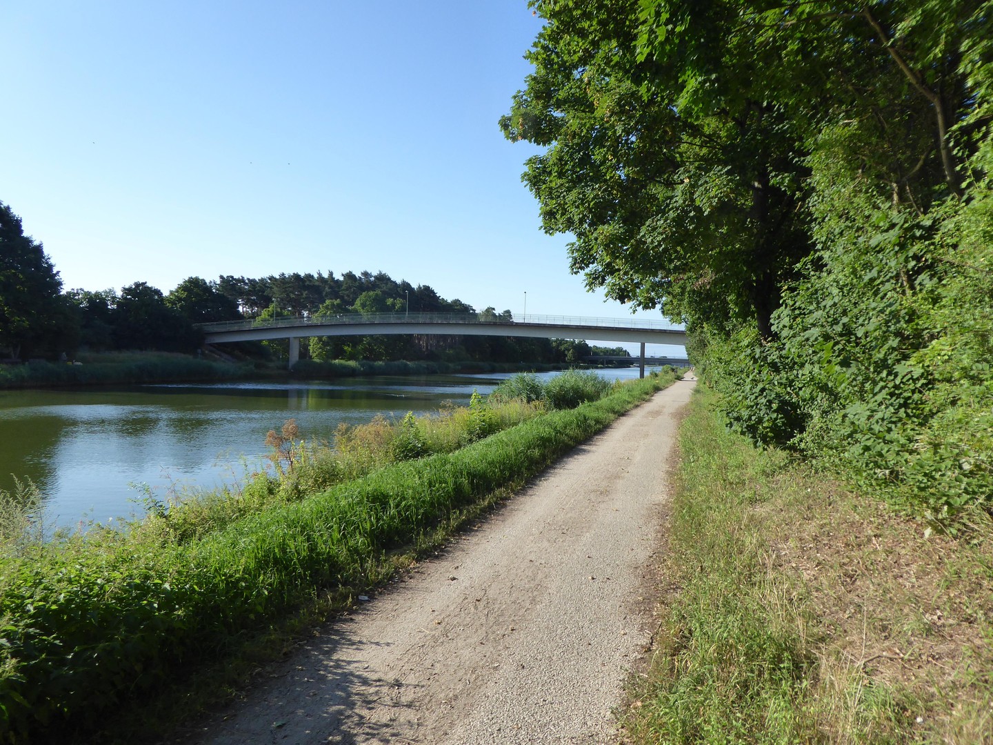 helle schöne und ruhige Wohnung im 1. OG mit Balkon, Nähe Kanal – Erlangen – Vorschaubild 20