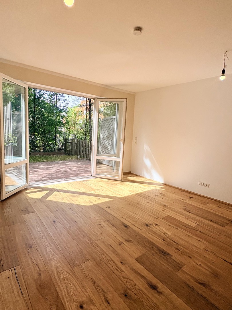 Gartenwohnung mit Reihenhauscharakter - Oase inmitten der Stadt – München – Vorschaubild 4