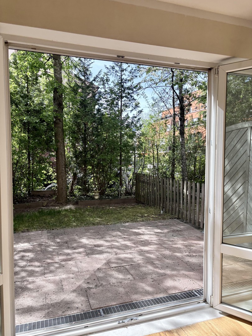 Gartenwohnung mit Reihenhauscharakter - Oase inmitten der Stadt – München – Vorschaubild 8