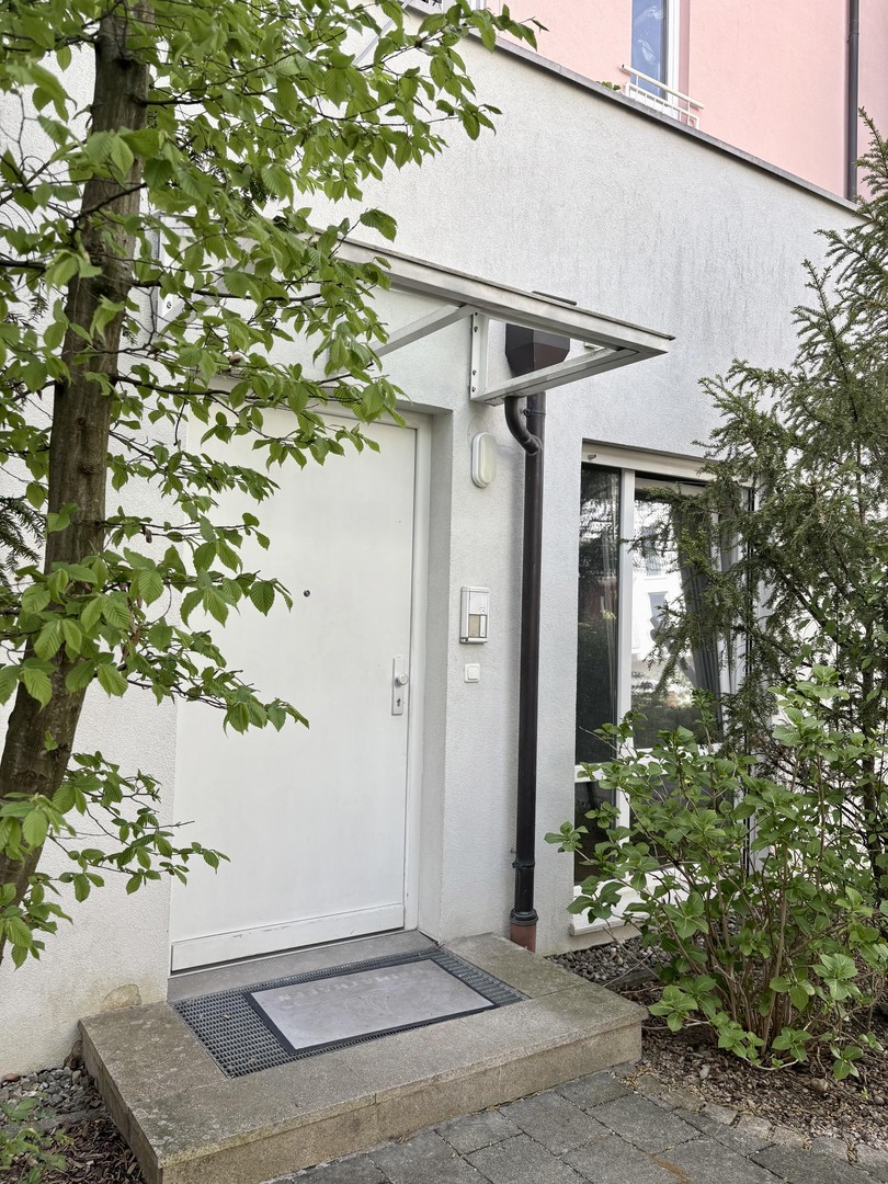 Gartenwohnung mit Reihenhauscharakter - Oase inmitten der Stadt – München – Vorschaubild 13