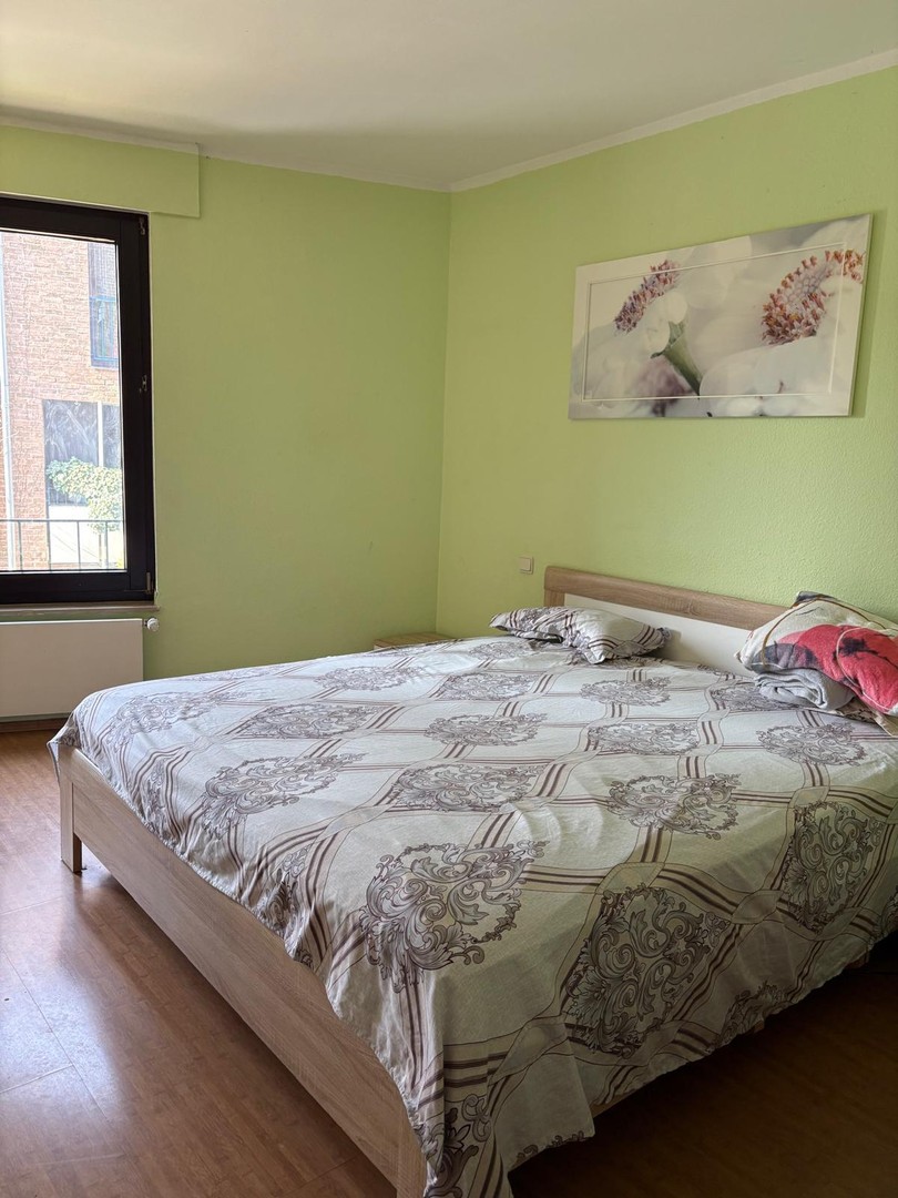 Lakeside Living at Volksgarten | 70 sqm Furnished | Quiet & Central in Düsseldorf – Düsseldorf – Vorschaubild 4