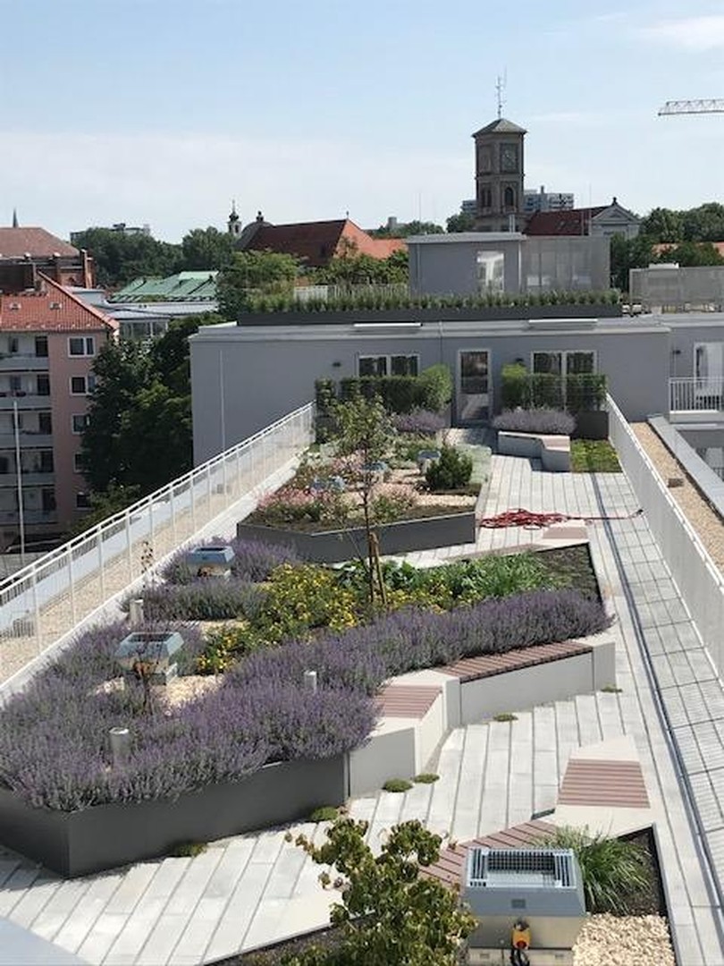 helle Wohnung mit Süd/West-Ausrichtung, möbliert u. voll ausgestattet von Privat – München – Vorschaubild 17
