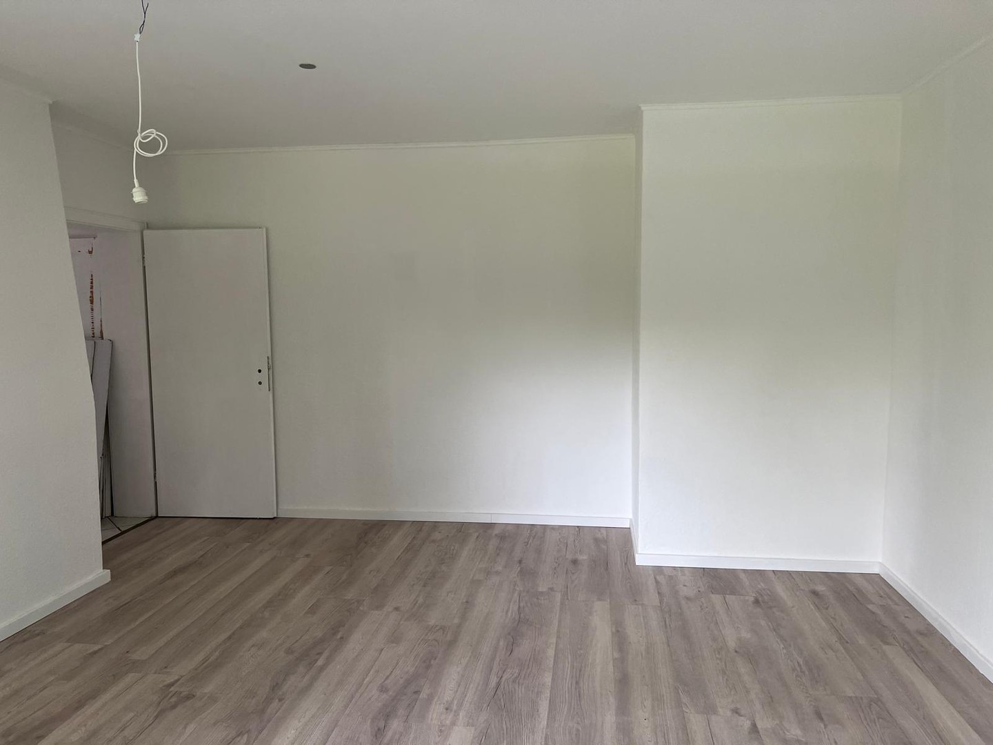 3 Zimmer Wohnung mit EBK in Detmold – Detmold – Vorschaubild 3