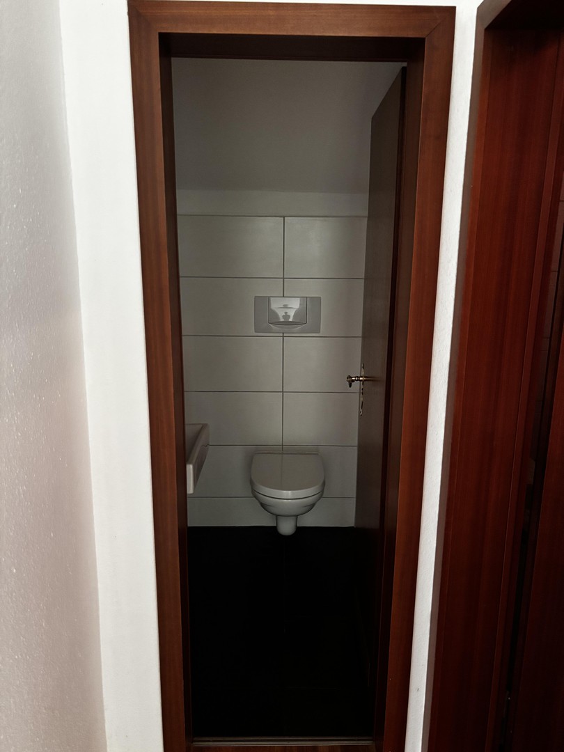 Reihenendhaus in Halbhöhenlage (Am Bismarckturm) zu vermieten – Stuttgart – Vorschaubild 5