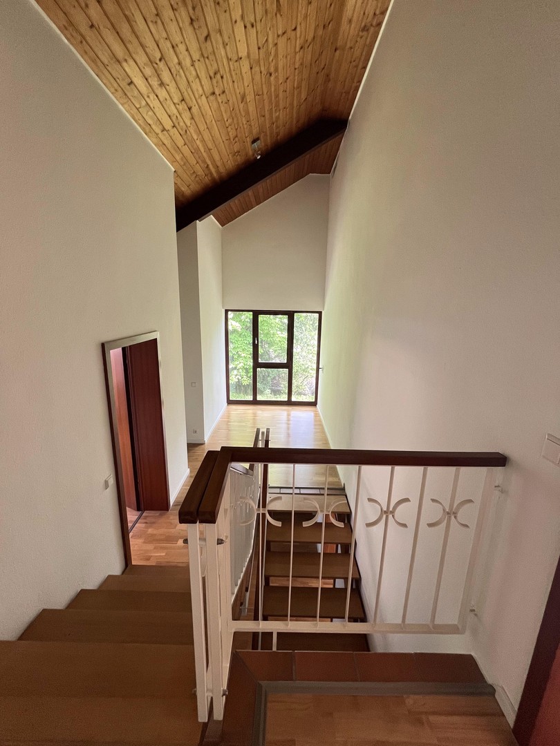 Reihenendhaus in Halbhöhenlage (Am Bismarckturm) zu vermieten – Stuttgart – Vorschaubild 6
