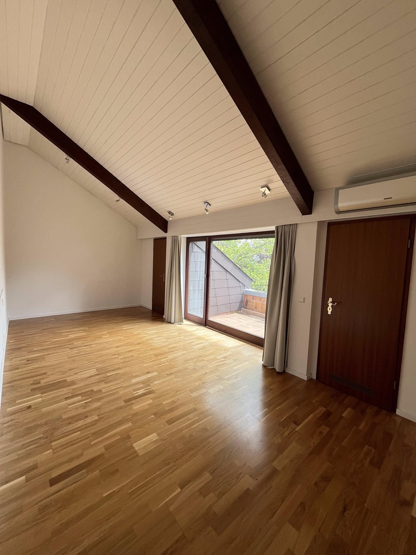 Reihenendhaus in Halbhöhenlage (Am Bismarckturm) zu vermieten – Stuttgart – Vorschaubild 7