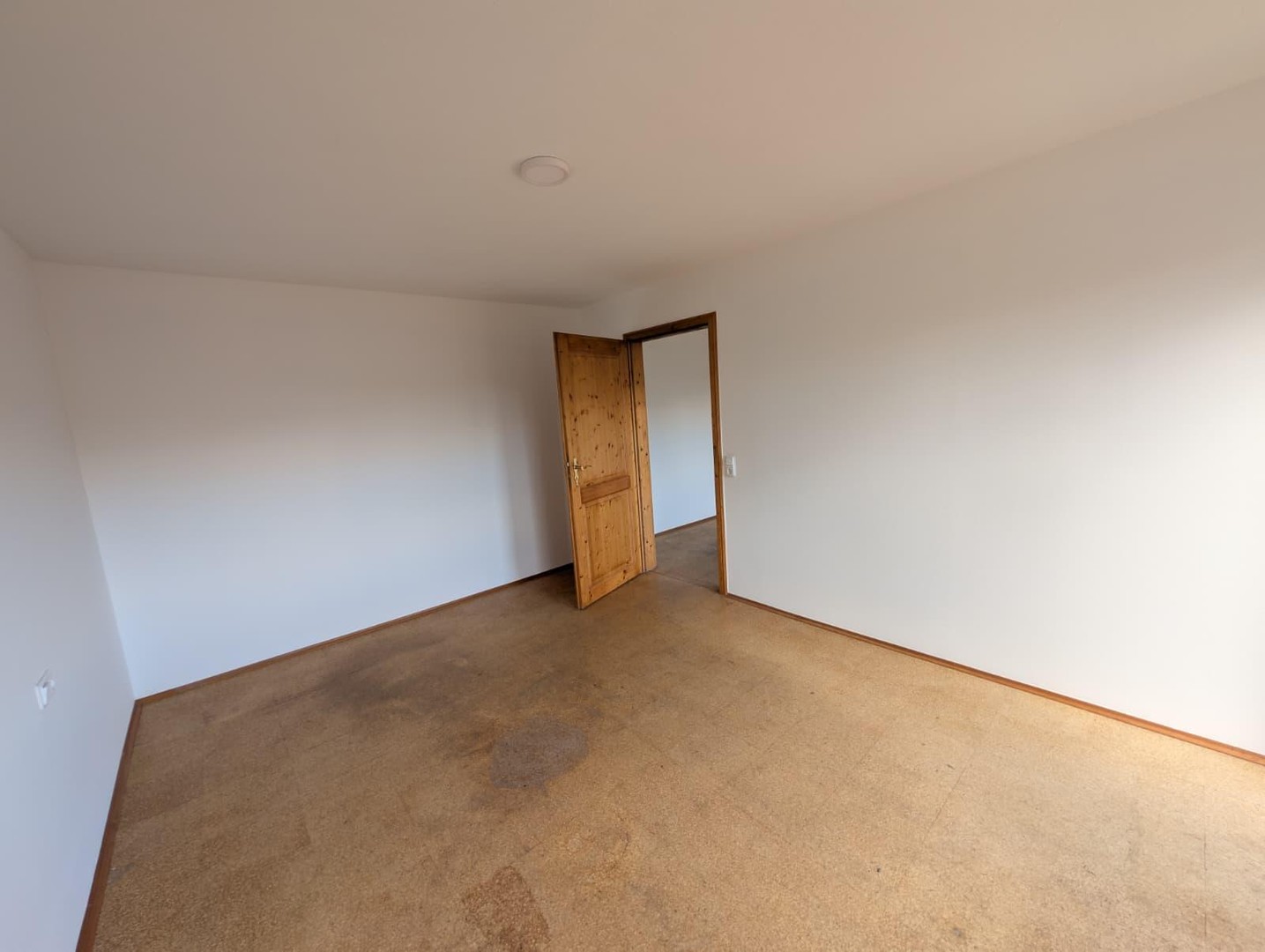 Vermietung 2 Zimmer Wohnung mit Südbalkon – Markt Rettenbach – Vorschaubild 3