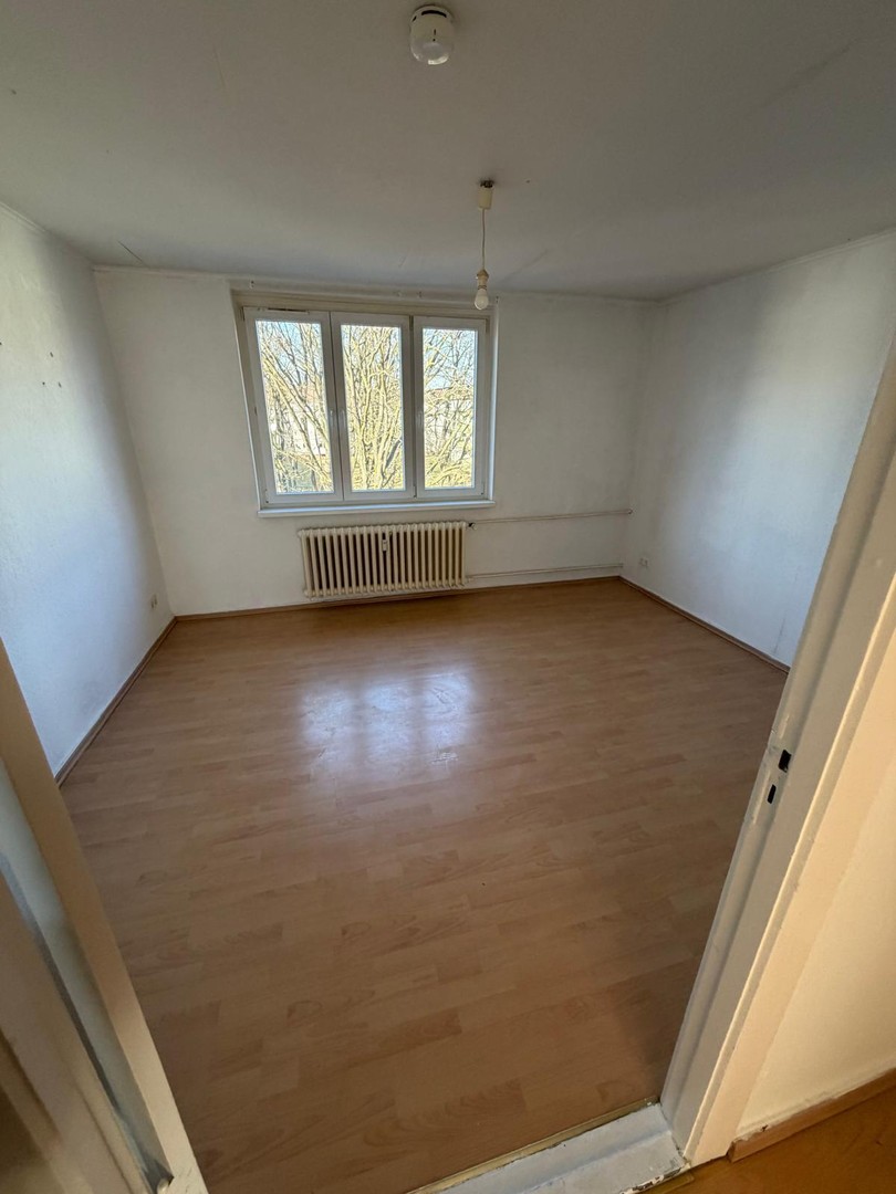 Helle unvermietete 2-Zimmer Eigentumswohnung mit Südbalkon, Privatverkauf – Berliner – Vorschaubild 2