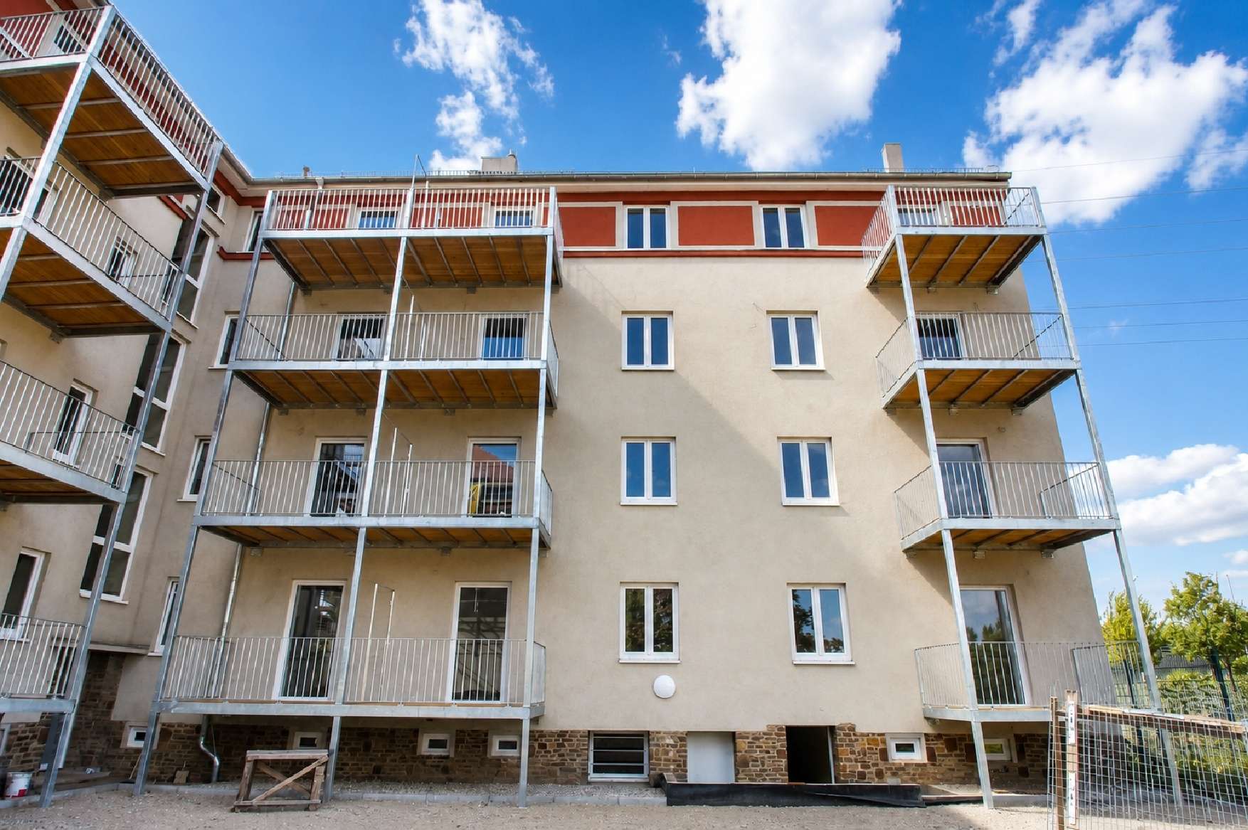 3-Zimmer-Wohnung, tolles Eckwohnzimmer, Laminat, Badewanne – Leipzig – Vorschaubild 8