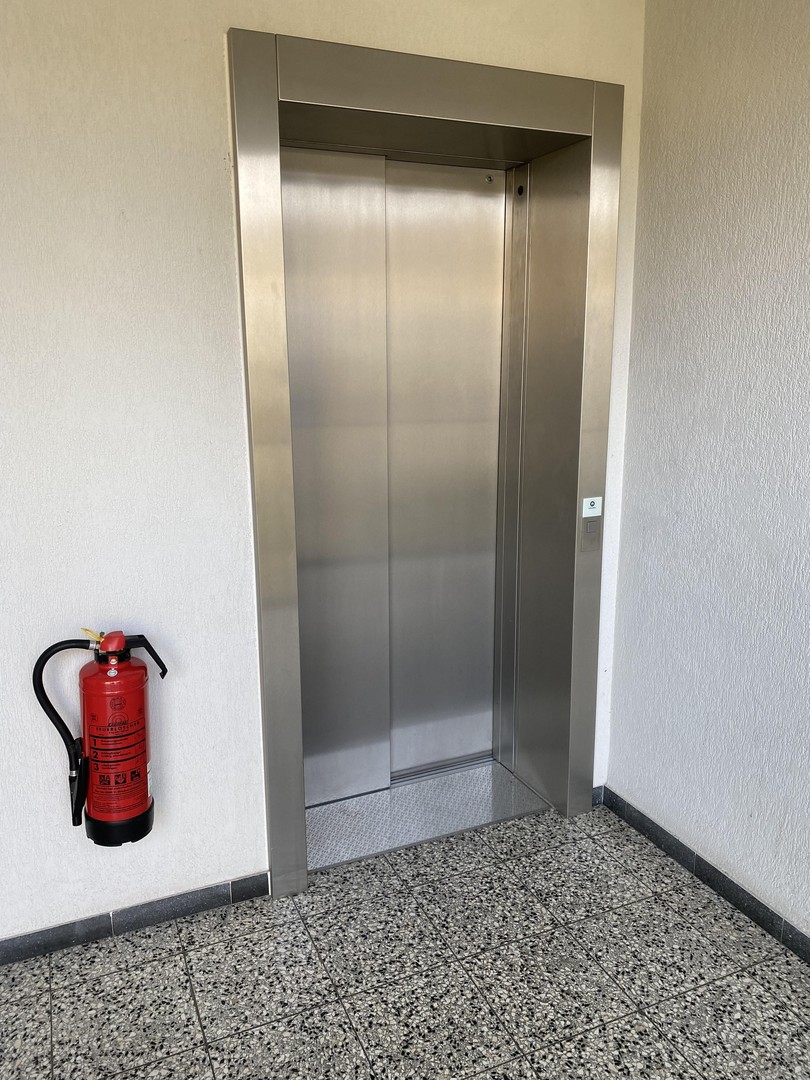 Möblierte Appartement in ruhiger Lage mit Balkon und Aufzug – Ratingen – Vorschaubild 19