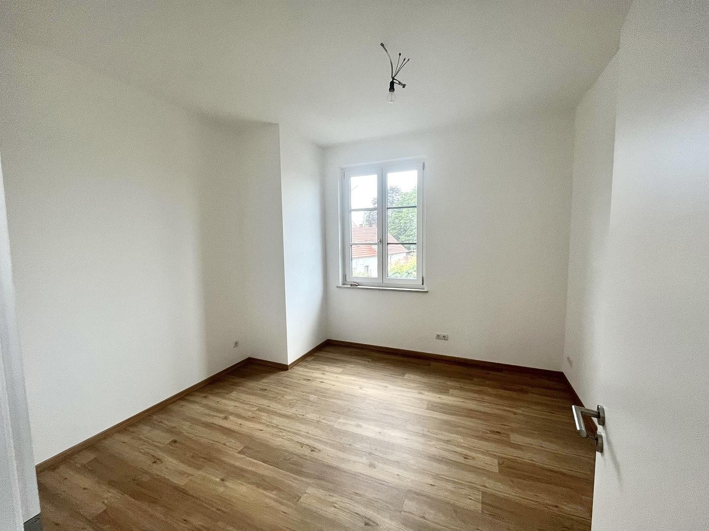 Moderne 3-Zimmer-Wohnung in Ismaning – ideal für Paare, Wohngemeinschaften oder Familien – Ismaning – Vorschaubild 5