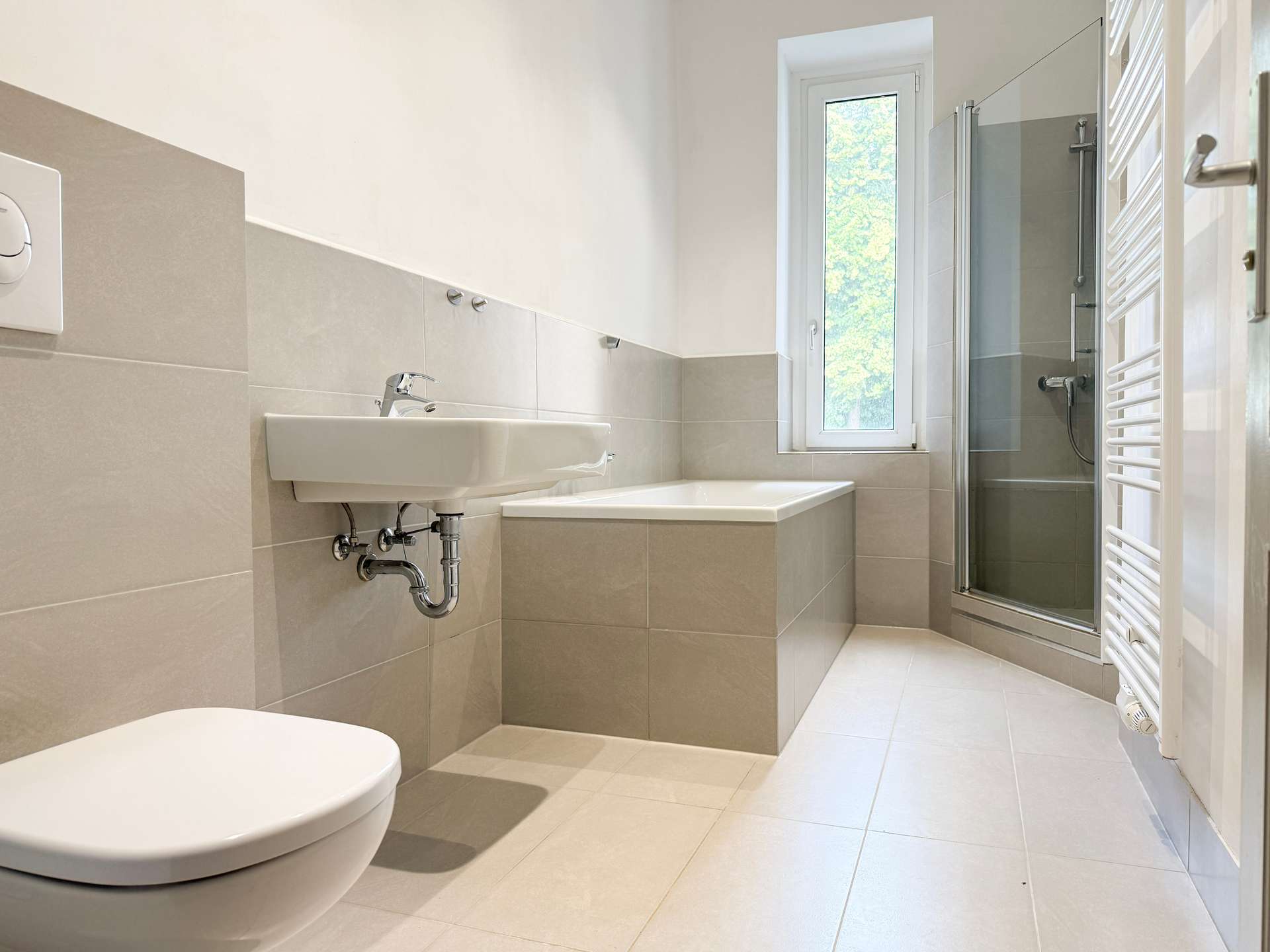 *sofort Bezugsfrei* Hochwertige 3 Zimmer Altbauwohnung I Balkon – Leipzig – Vorschaubild 12