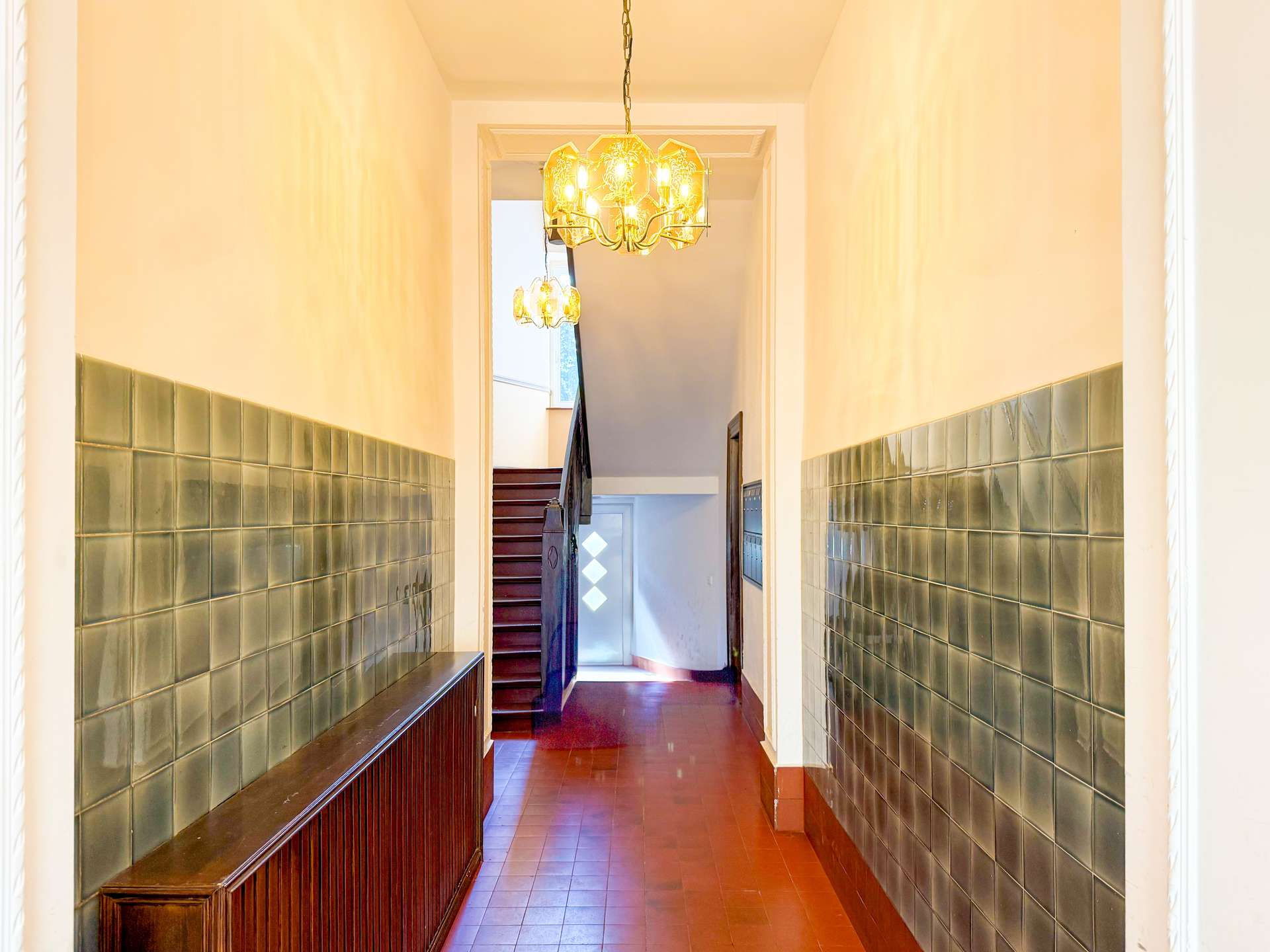 *sofort Bezugsfrei* Hochwertige 3 Zimmer Altbauwohnung I Einbauküche I Balkon – Leipzig – Vorschaubild 2
