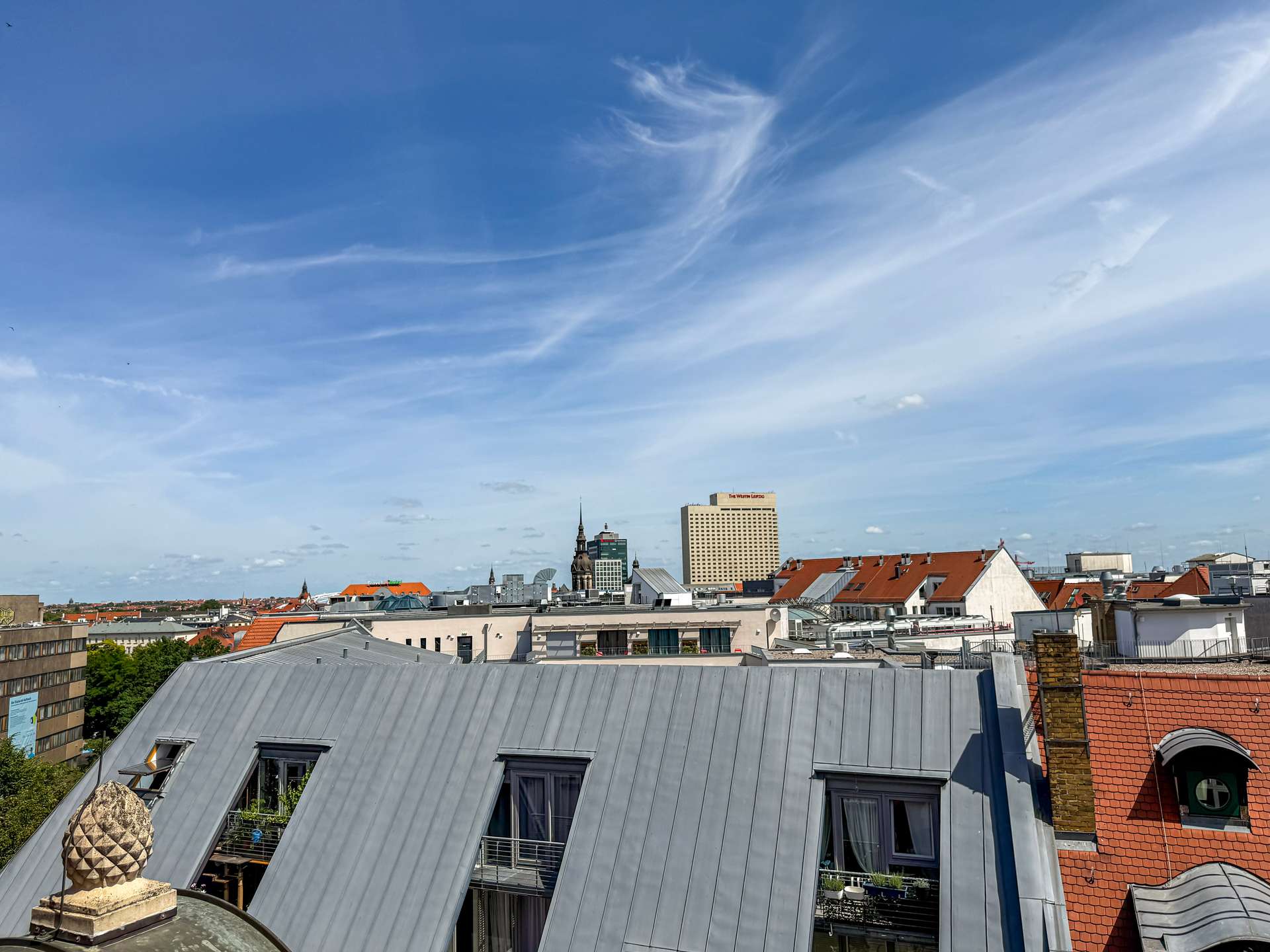 Exklusives Wohnen - EBK | Dachterrasse | Bad en Suite - Maisonette Wohnung im Lipsia Haus – Leipzig – Vorschaubild 16