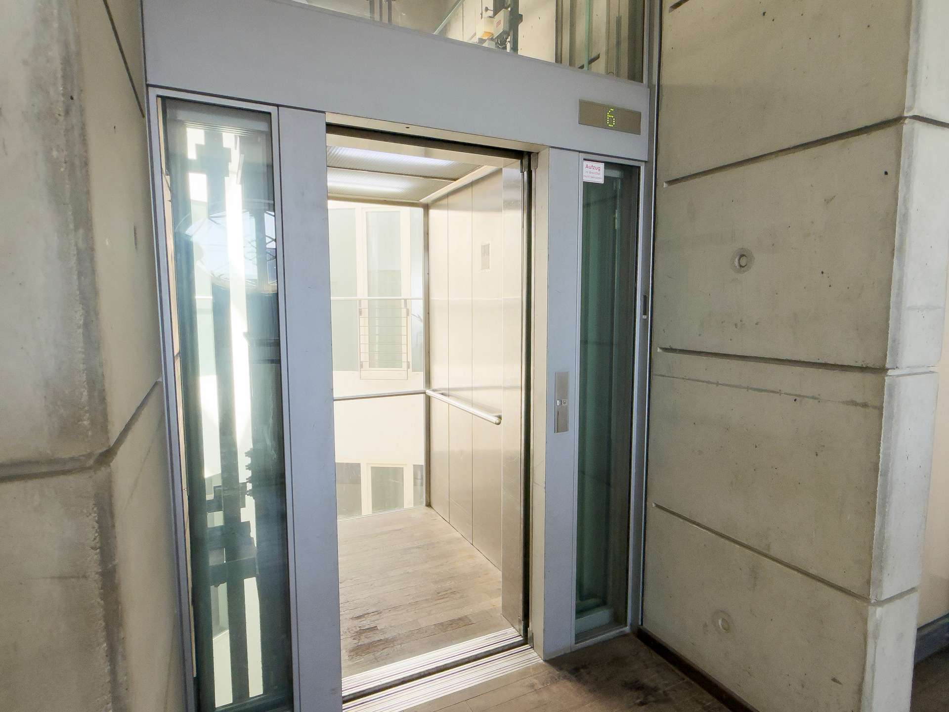 Exklusives Wohnen - EBK | Dachterrasse | Bad en Suite - Maisonette Wohnung im Lipsia Haus – Leipzig – Vorschaubild 21
