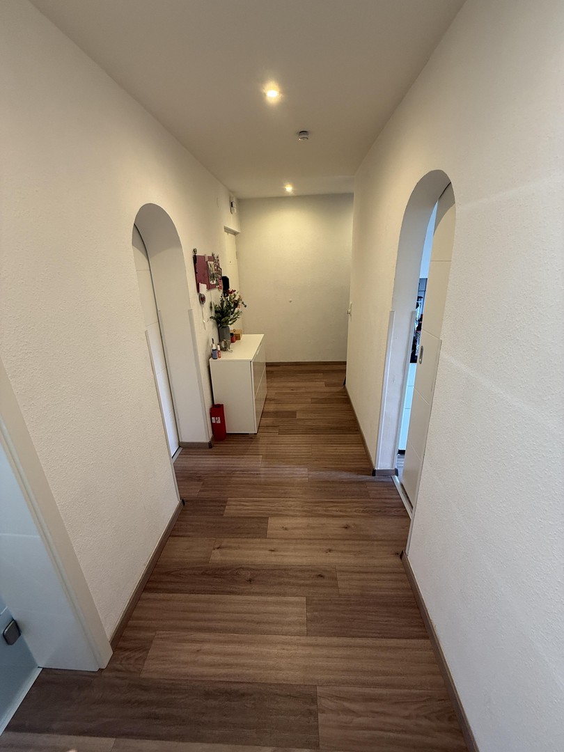 Zentral gelegene 3-Zimmer-Wohnung mit Balkon in Brühl – Brühl – Vorschaubild 5