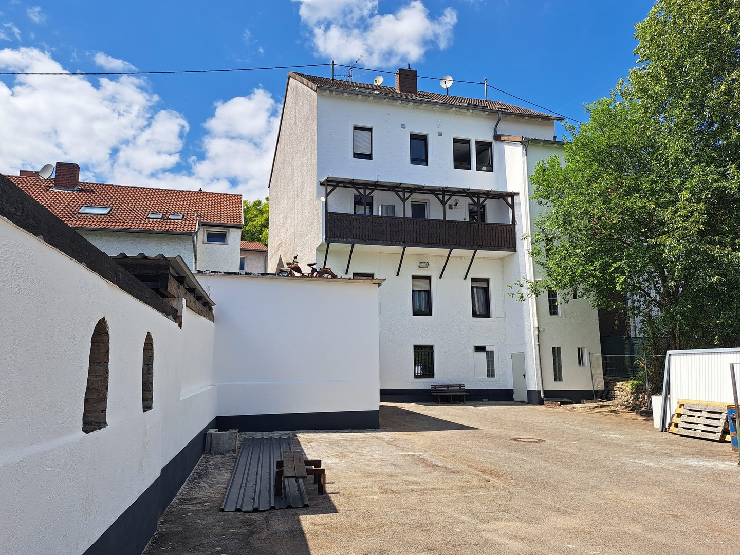 Freistehendes MFH in Saarbrücken-Dudweiler - 461m², ca. 7% Rendite, nahe der Uni – Provisionsfrei! – Saarbrücken – Vorschaubild 2
