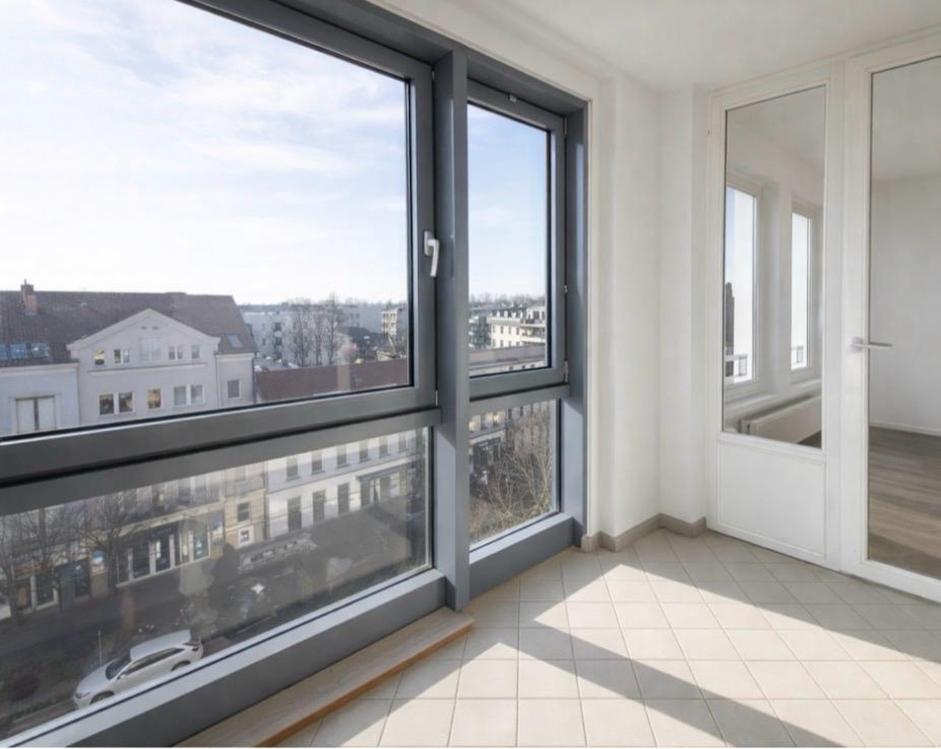 2-Raum Wohnung 63qm mit Wintergarten und Stellplatz – Magdeburg – Bild 1 von 10