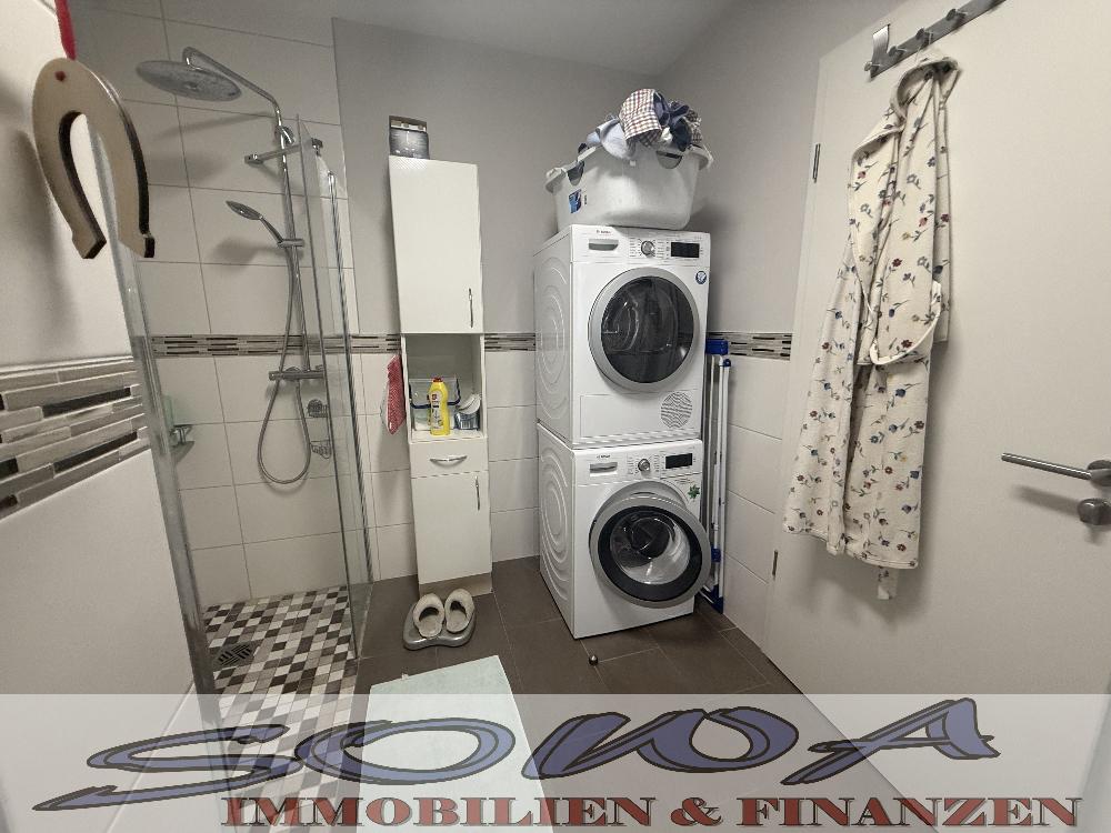 Hochwertige 4 Zimmer Wohnung mit Balkon, Aufzug, Stadtlage in Neuburg - Ein Objekt von Ihrem Immobilienpartner SOWA Immobilien und Finanzen – Neuburg – Vorschaubild 11