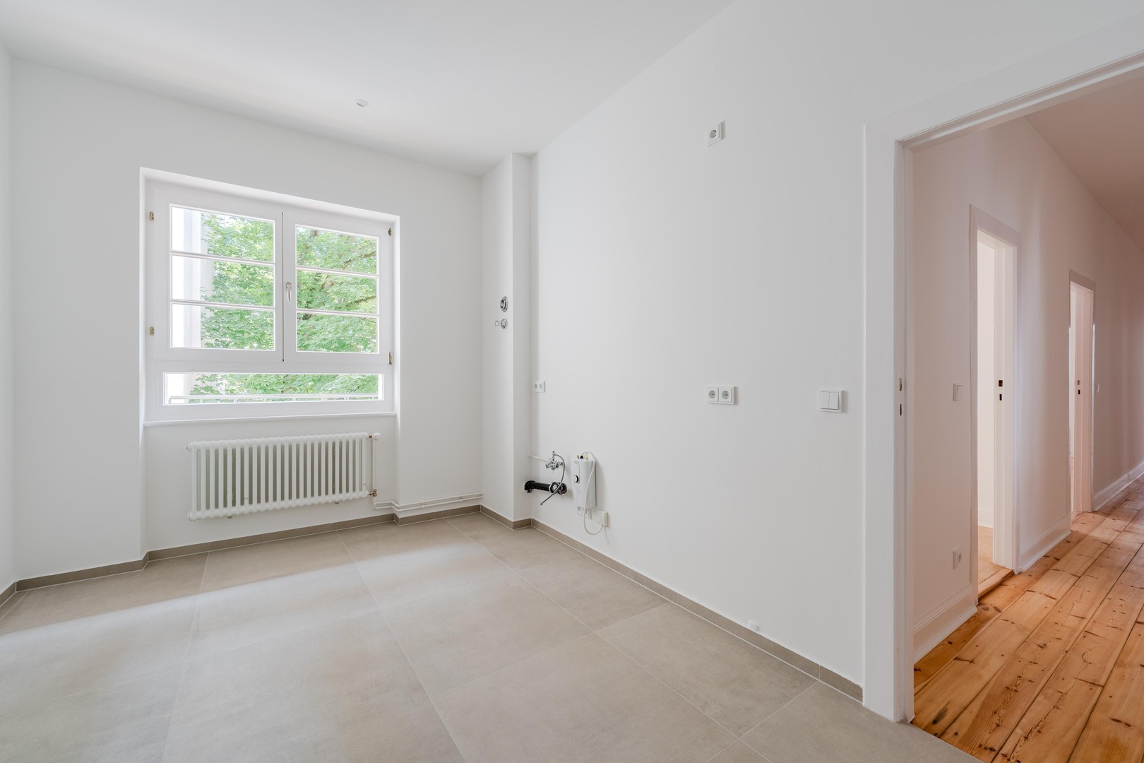Repräsentativer Altbau in Bestlage: Frisch sanierte 4-Zimmer-Wohnung – bezugsfertig & provisionsfrei – Berlin – Vorschaubild 12
