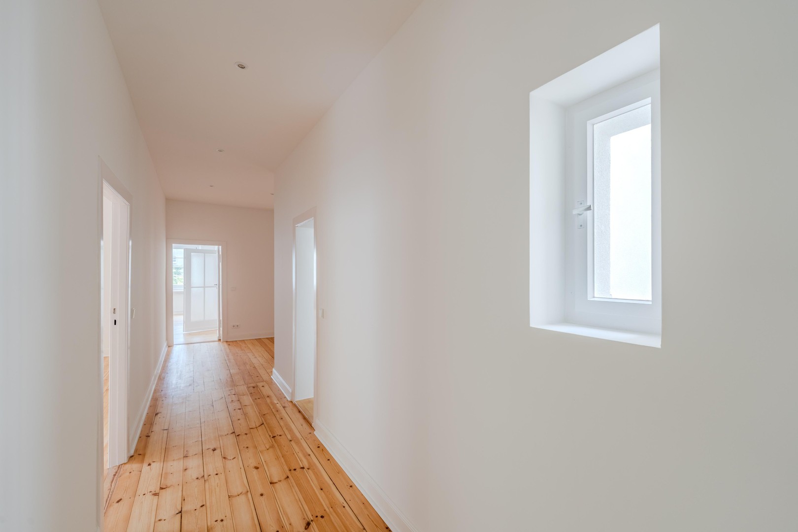 Repräsentativer Altbau in Bestlage: Frisch sanierte 4-Zimmer-Wohnung – bezugsfertig & provisionsfrei – Berlin – Vorschaubild 28