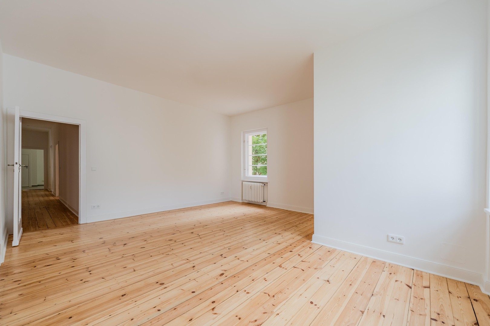 Repräsentativer Altbau in Bestlage: Frisch sanierte 4-Zimmer-Wohnung – bezugsfertig & provisionsfrei – Berlin – Vorschaubild 31
