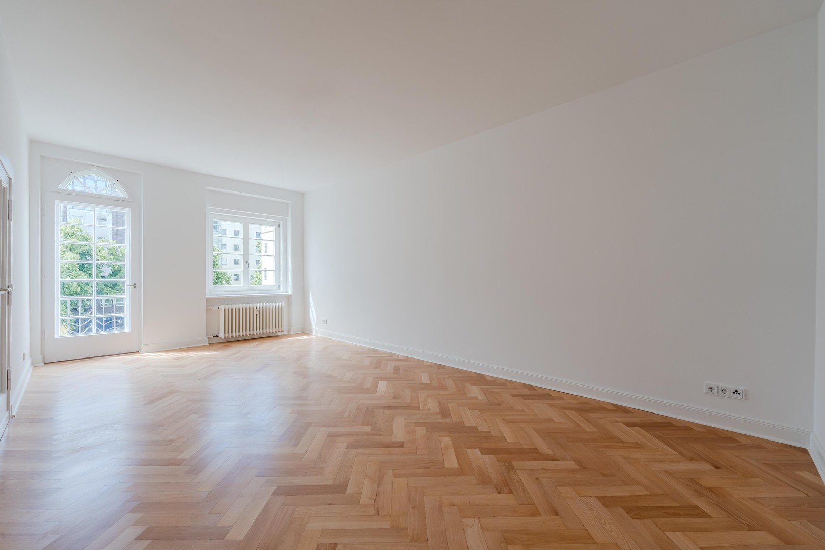 Repräsentativer Altbau in Bestlage: Frisch sanierte 4-Zimmer-Wohnung – bezugsfertig & provisionsfrei – Berlin – Vorschaubild 43