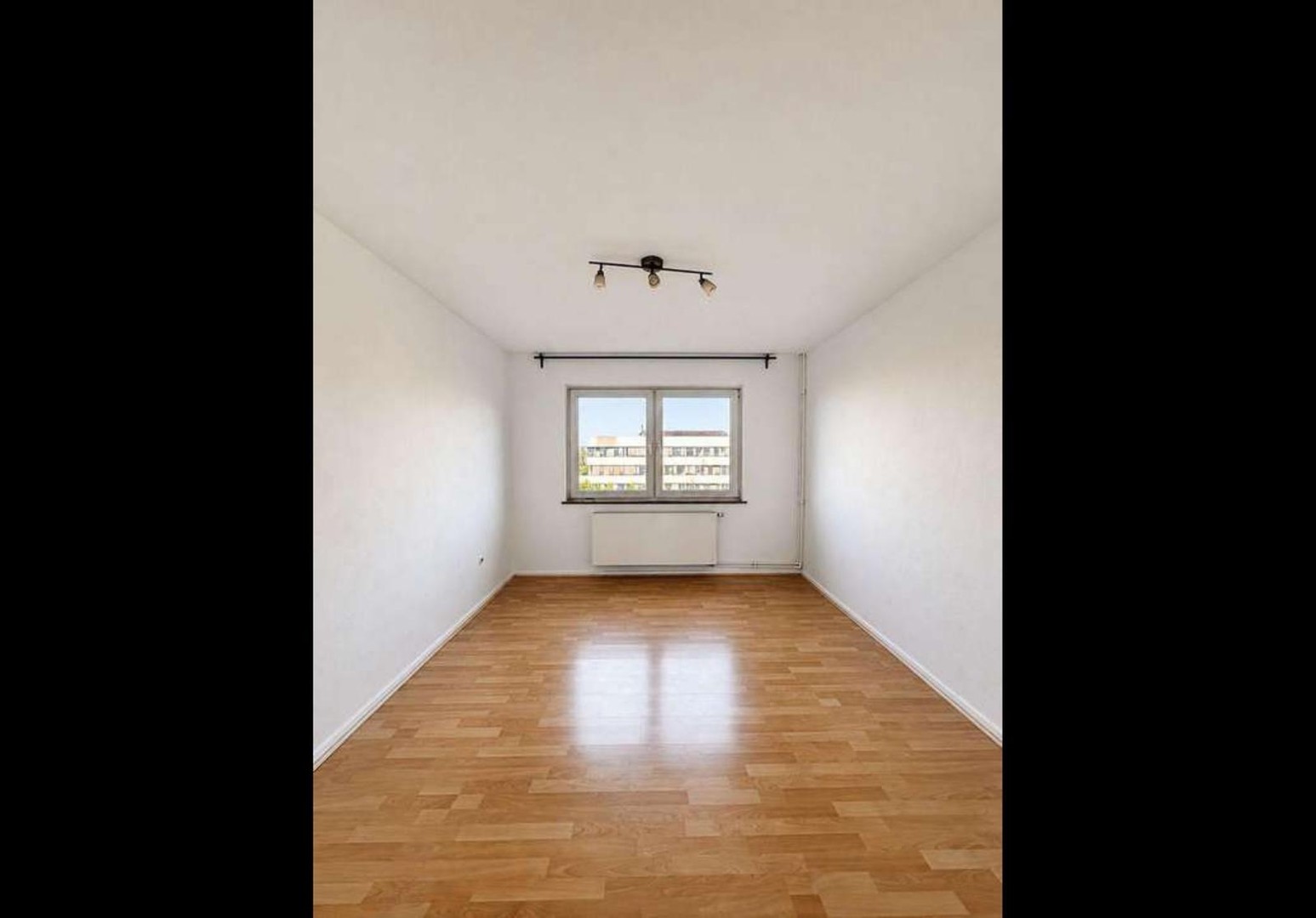 Attraktive, helle Maisonette-Wohnung mit Terrasse und Weitblick – Düsseldorf – Vorschaubild 4