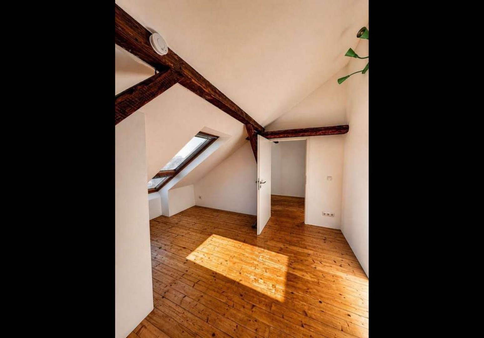 Attraktive, helle Maisonette-Wohnung mit Terrasse und Weitblick – Düsseldorf – Vorschaubild 15