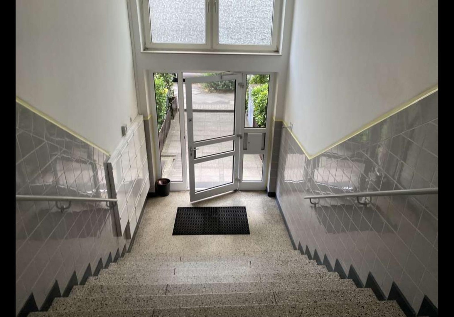 Attraktive, helle Maisonette-Wohnung mit Terrasse und Weitblick – Düsseldorf – Vorschaubild 22