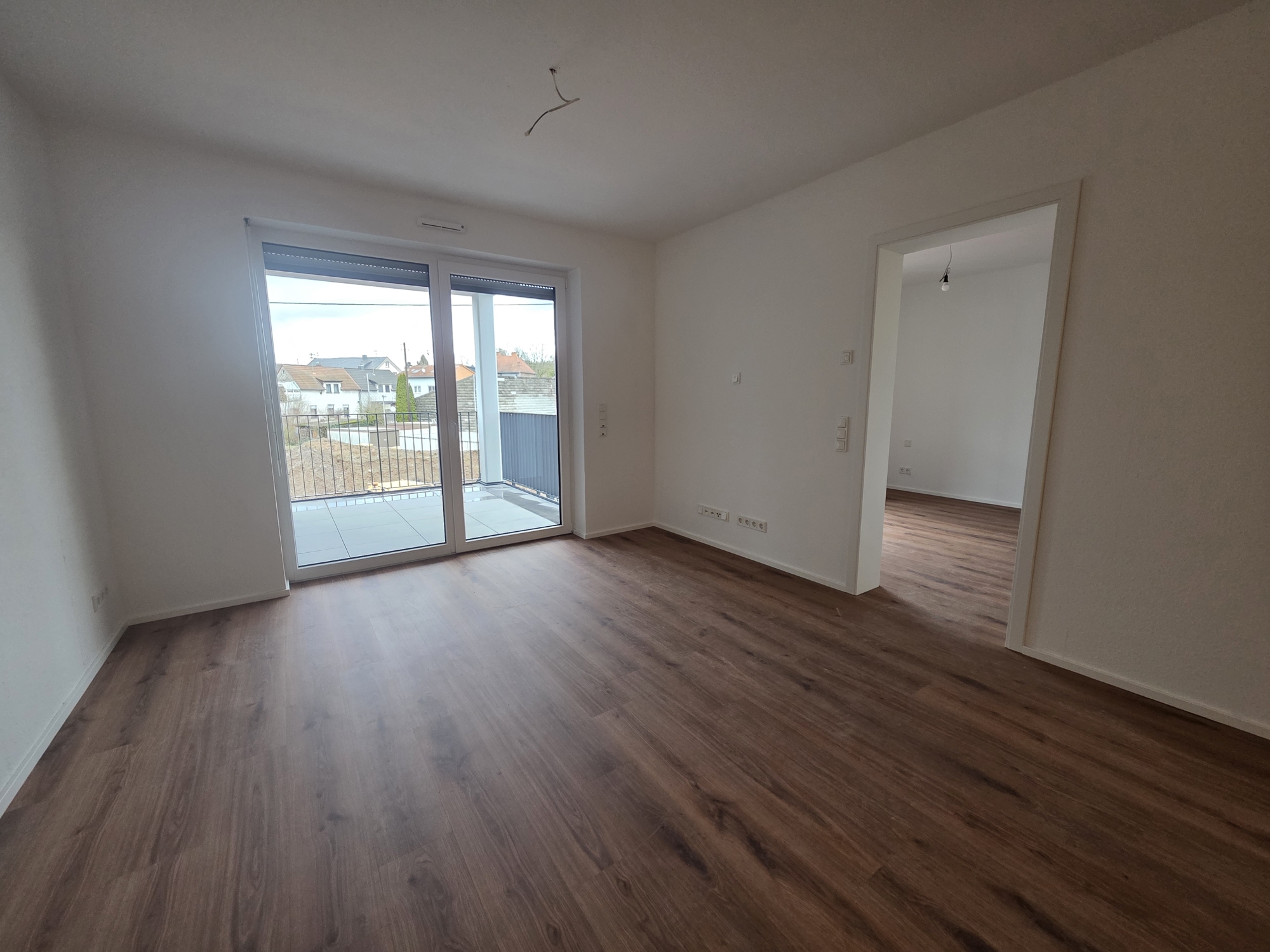 Moderne 2-ZKB mit Balkon, hochwertiger Ausstattung und lichtdurchflutetem Wohnambiente. – St. Wendel – Vorschaubild 4